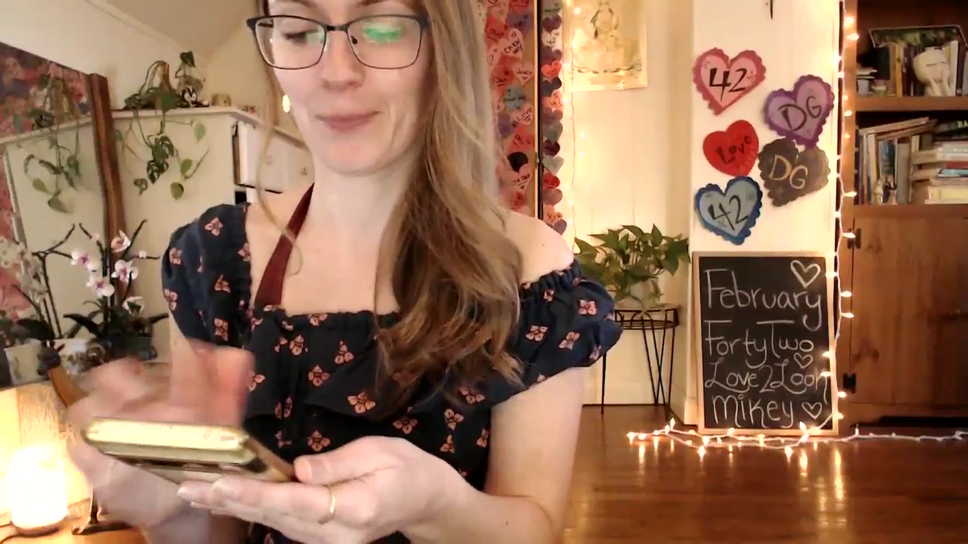 Gallery image thumbnail from WildflowerEm's myfreecams stream on, 02/23/2025, 21:19 image 10 of 20
