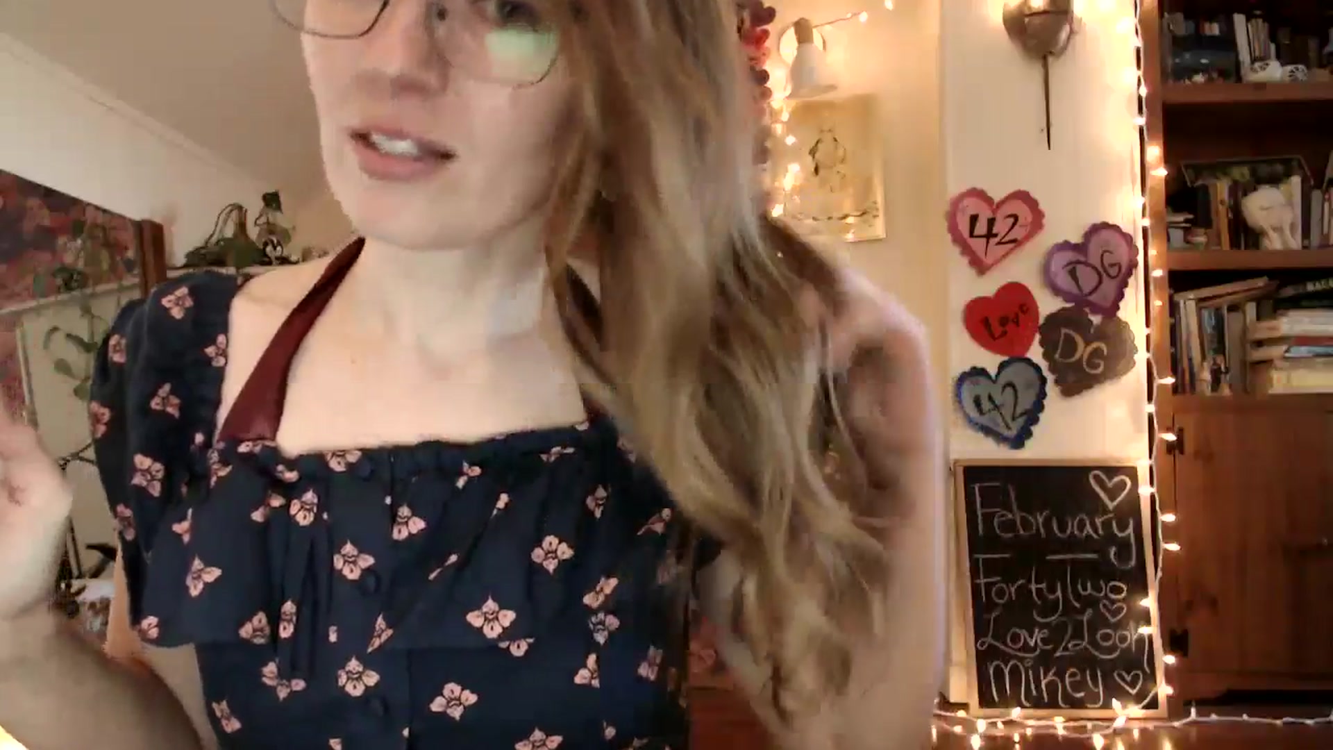 Gallery image thumbnail from WildflowerEm's myfreecams stream on, 02/23/2025, 21:19 image 7 of 20