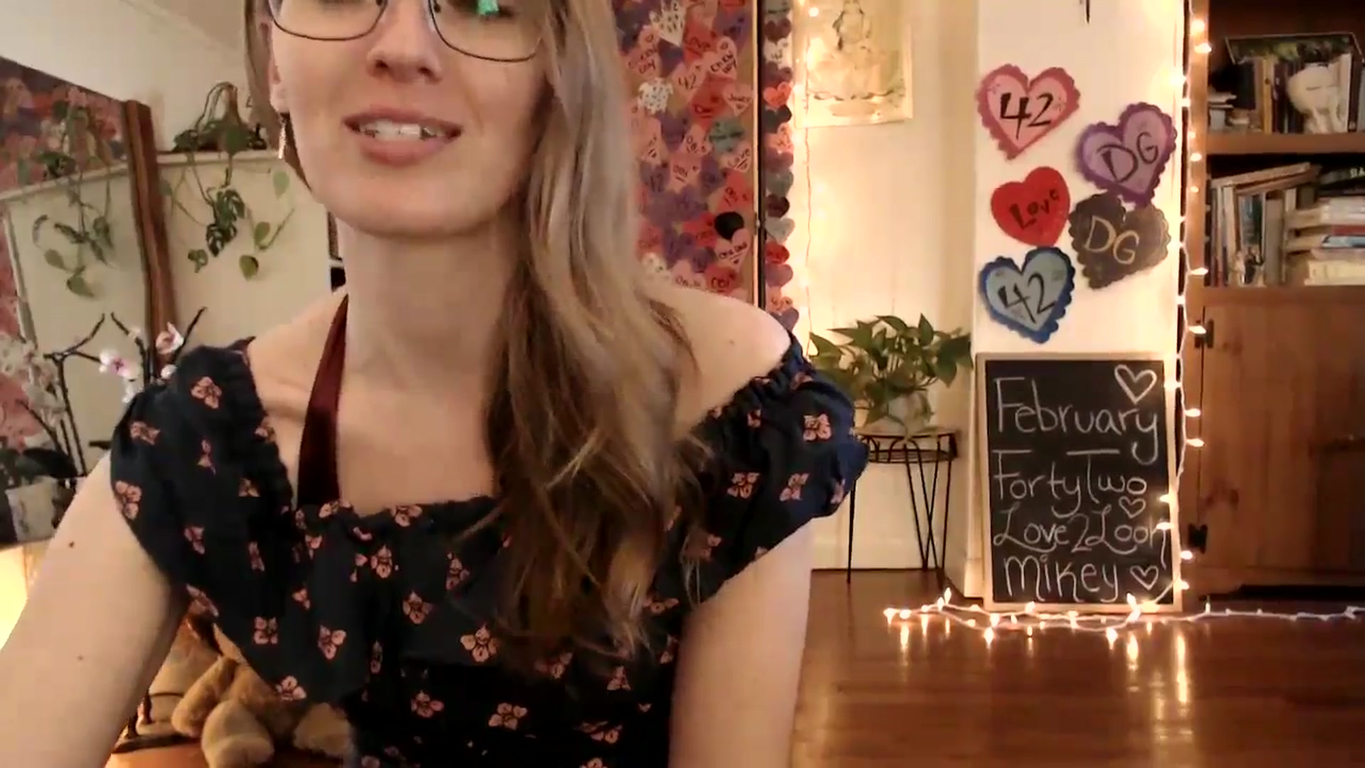 Gallery image thumbnail from WildflowerEm's myfreecams stream on, 02/23/2025, 21:19 image 9 of 20