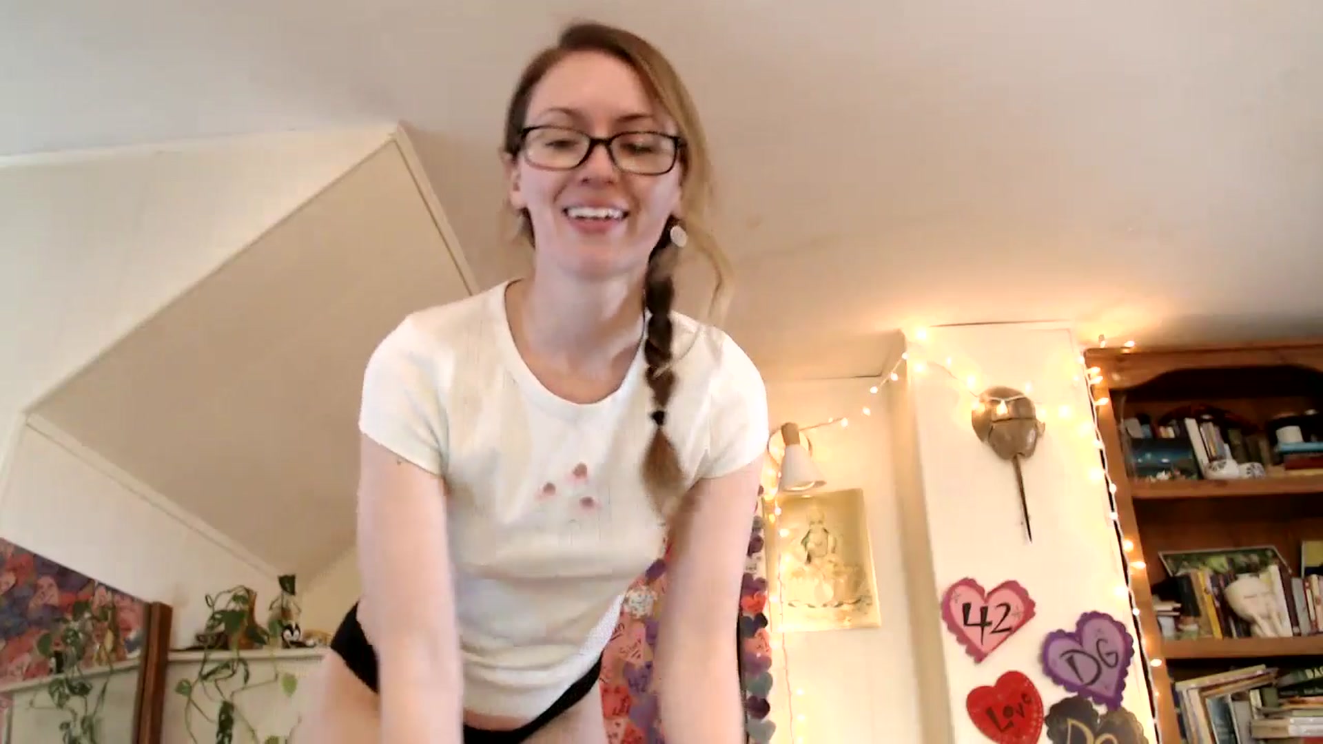 Gallery image thumbnail from WildflowerEm's myfreecams stream on, 02/28/2025, 20:14 image 8 of 20