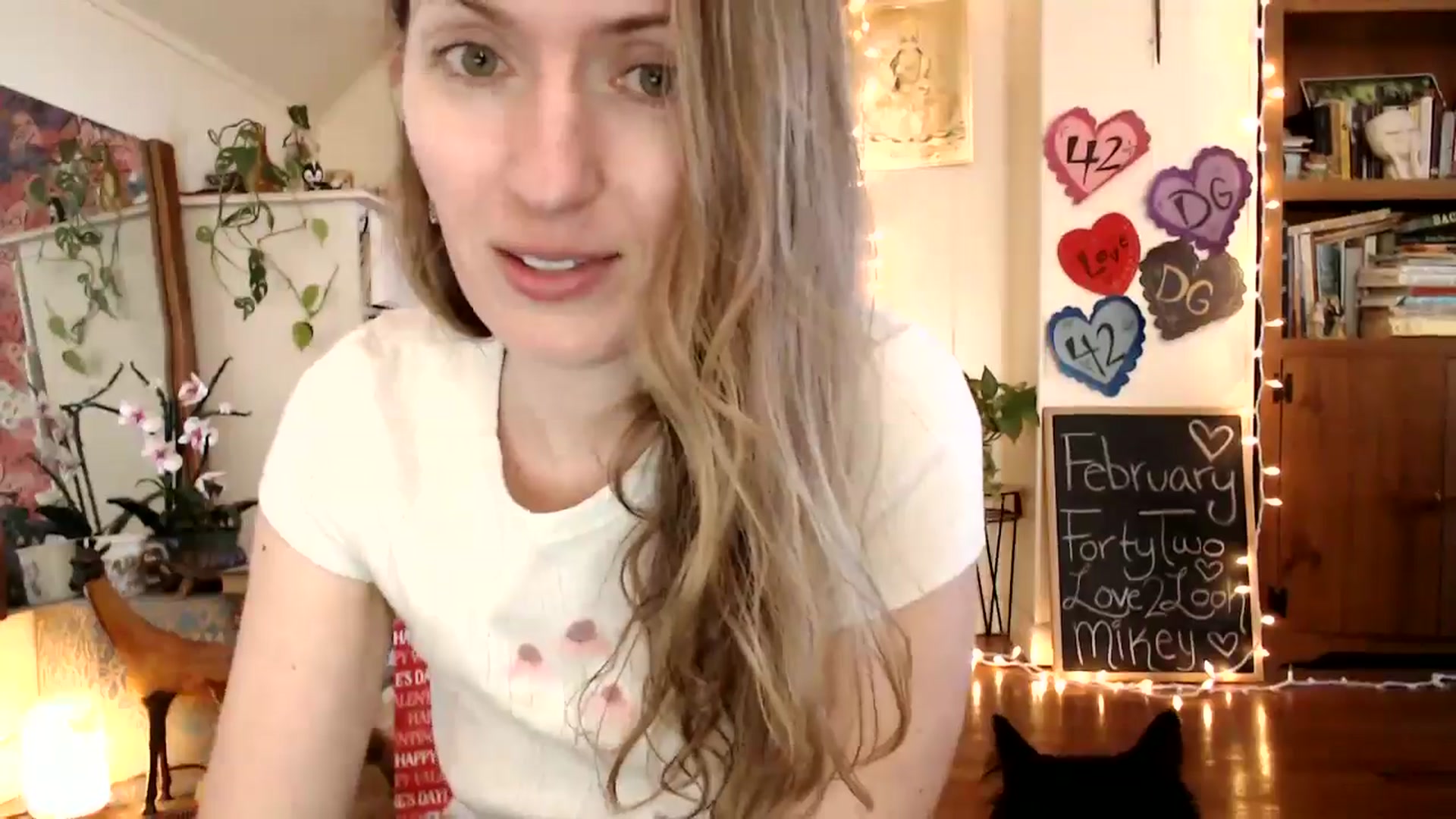 Gallery image thumbnail from WildflowerEm's myfreecams stream on, 02/28/2025, 20:14 image 6 of 20