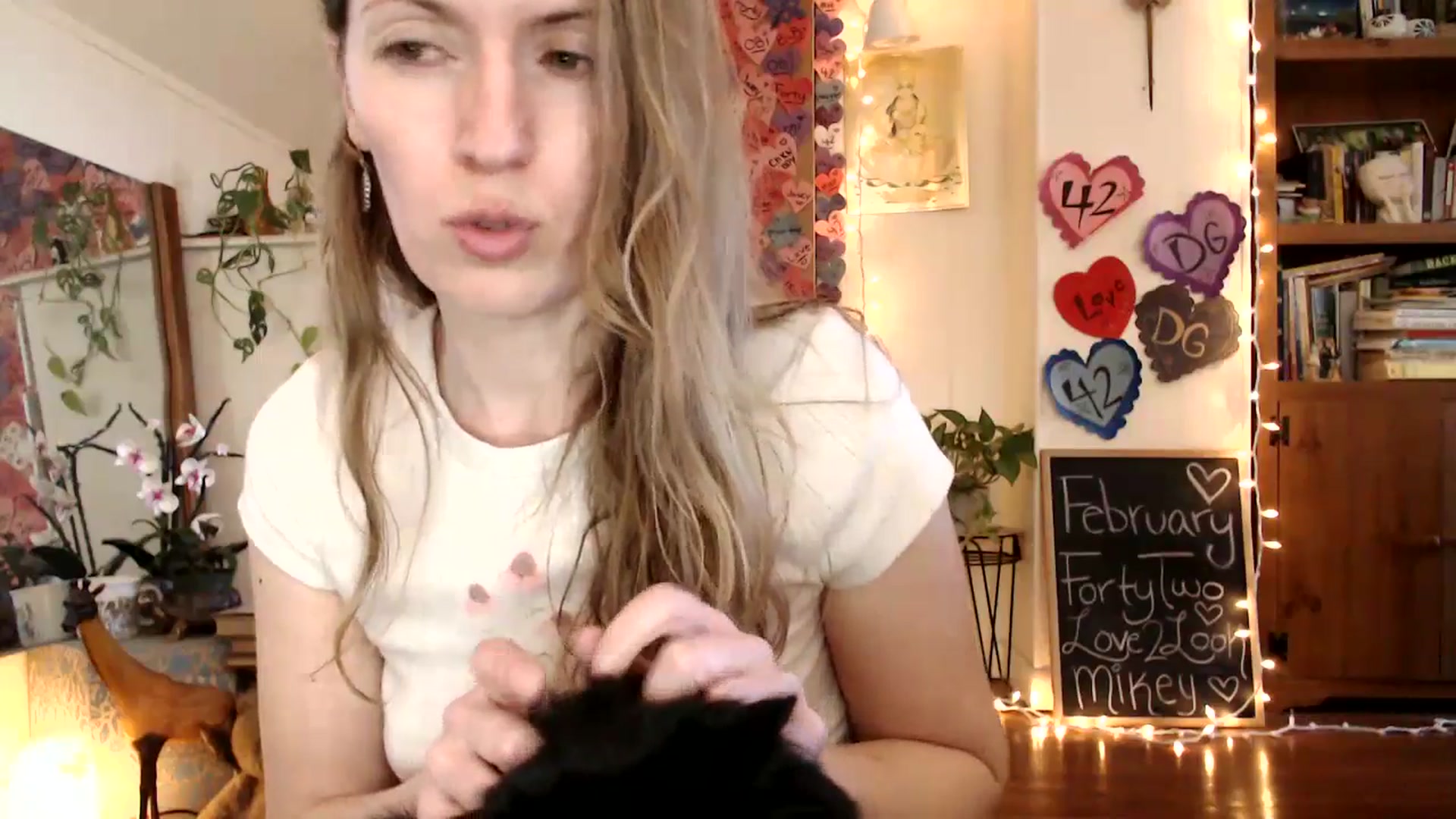 Gallery image thumbnail from WildflowerEm's myfreecams stream on, 02/28/2025, 20:14 image 3 of 20