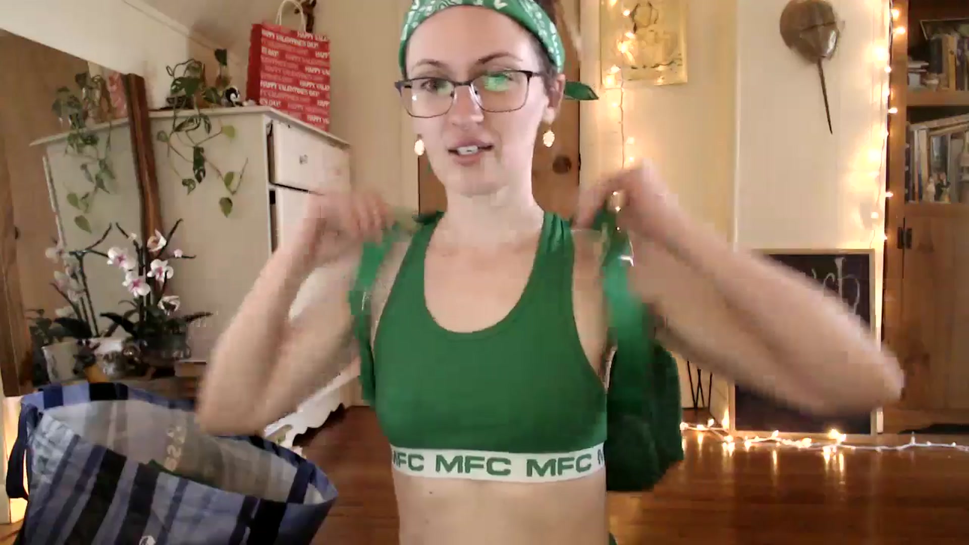 Gallery image thumbnail from WildflowerEm's myfreecams stream on, 03/04/2025, 20:19 image 10 of 20