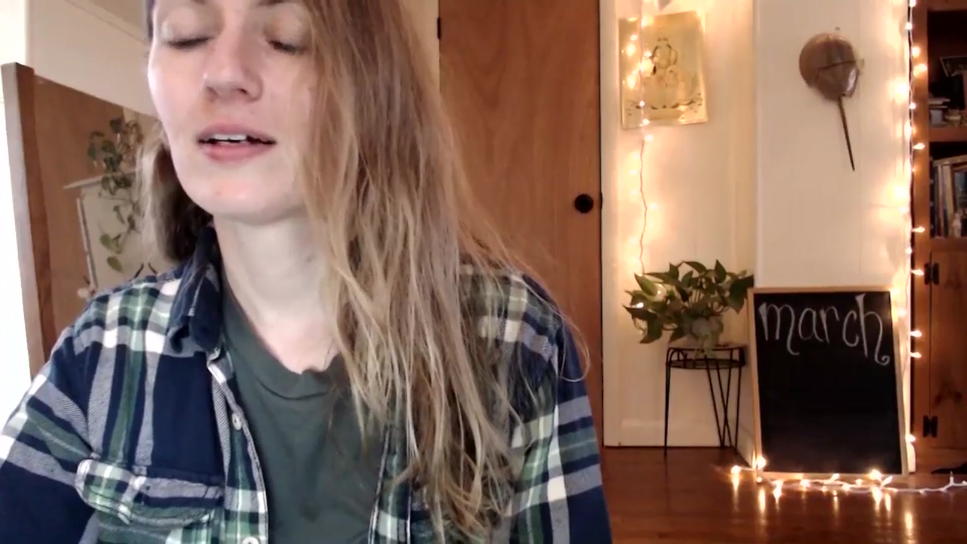 Gallery image thumbnail from WildflowerEm's myfreecams stream on, 03/06/2025, 20:17 image 2 of 20