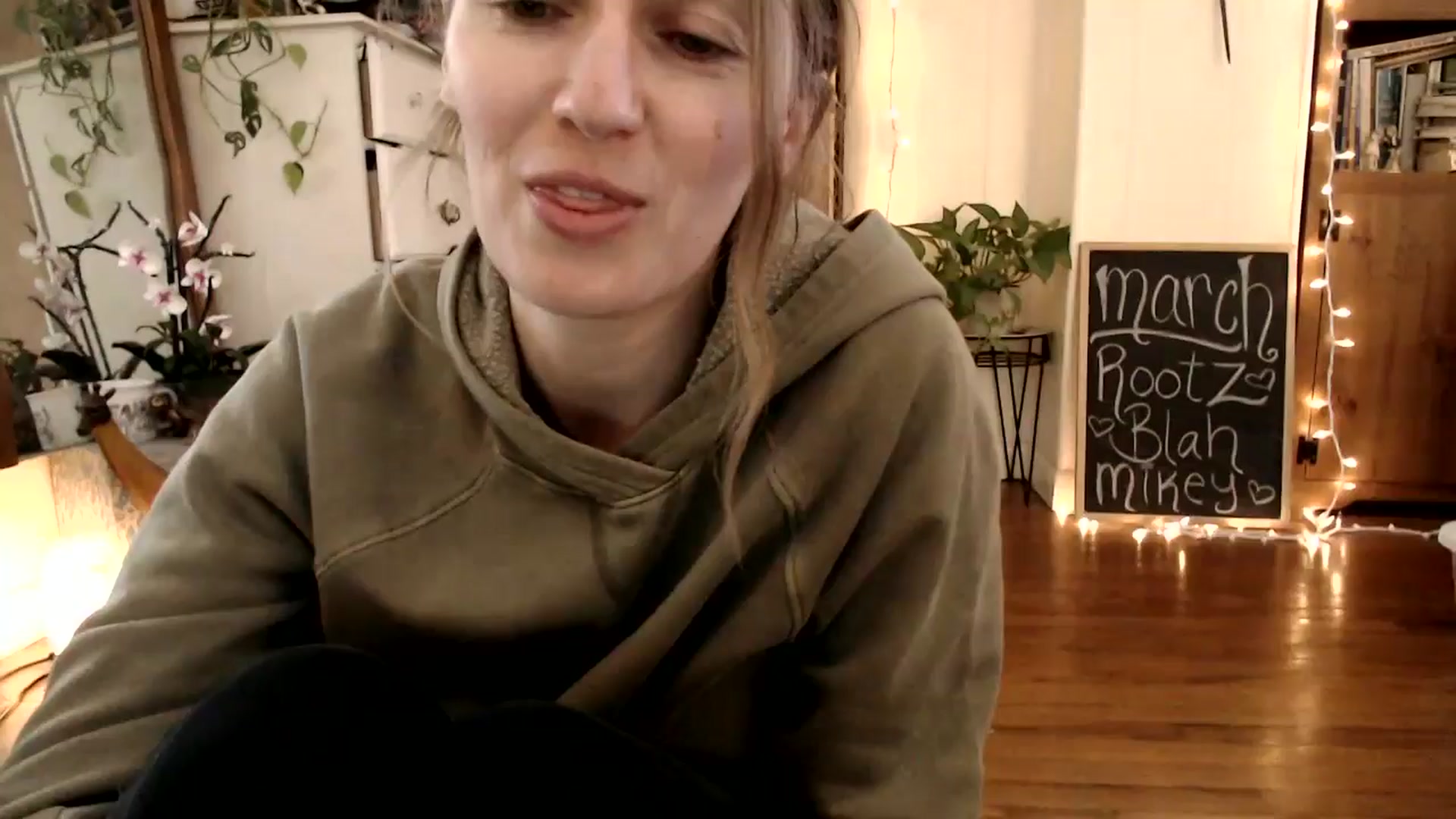 Gallery image thumbnail from WildflowerEm's myfreecams stream on, 03/07/2025, 20:20 image 8 of 20