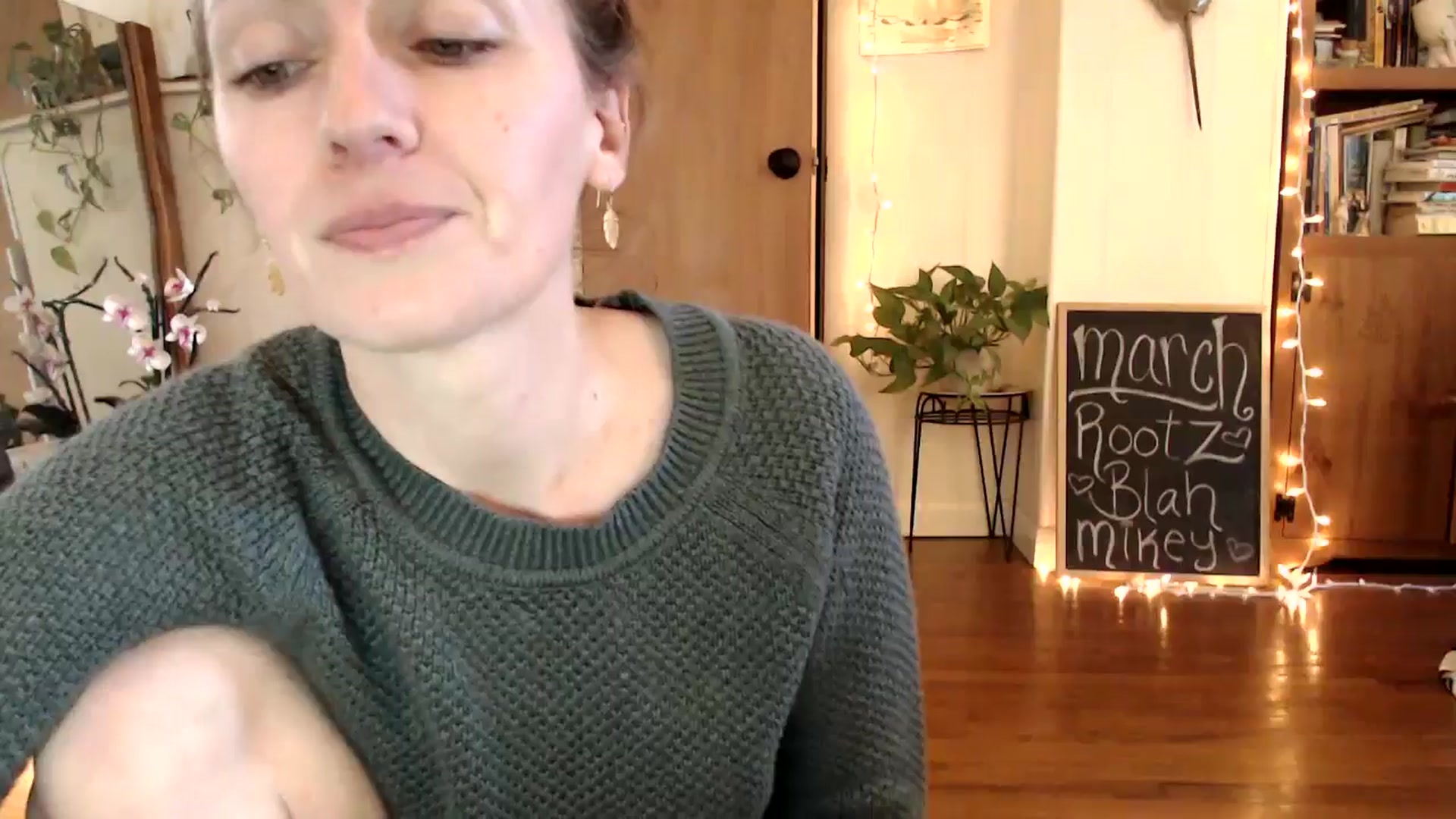 Gallery image thumbnail from WildflowerEm's myfreecams stream on, 03/08/2025, 22:32 image 1 of 20