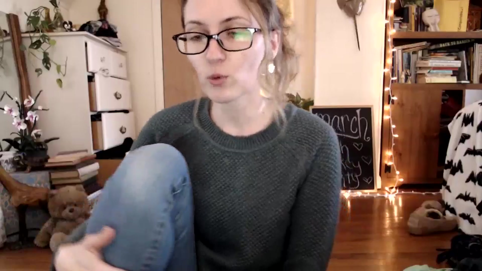 Gallery image thumbnail from WildflowerEm's myfreecams stream on, 03/18/2025, 19:17 image 3 of 20