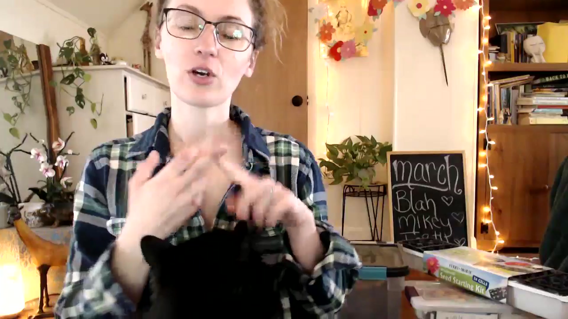 Gallery image thumbnail from WildflowerEm's myfreecams stream on, 03/20/2025, 19:21 image 3 of 20