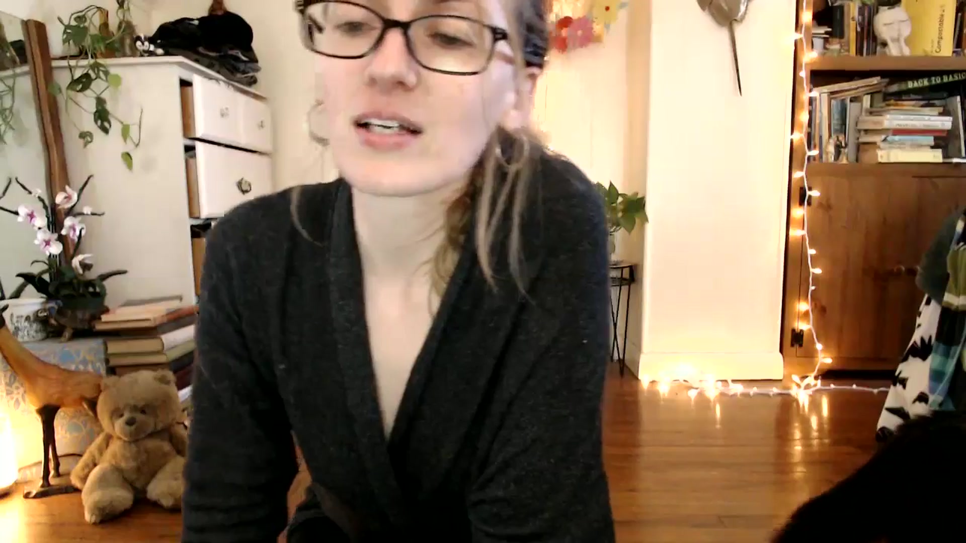 Gallery image thumbnail from WildflowerEm's myfreecams stream on, 03/25/2025, 19:11 image 12 of 20