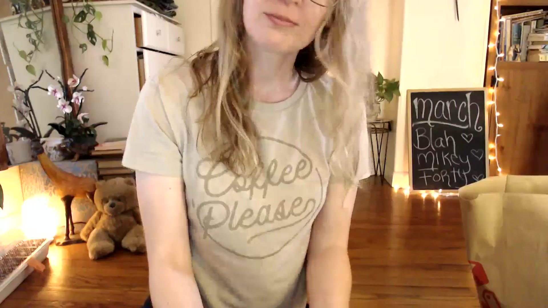 Gallery image thumbnail from WildflowerEm's myfreecams stream on, 03/27/2025, 19:16 image 8 of 20