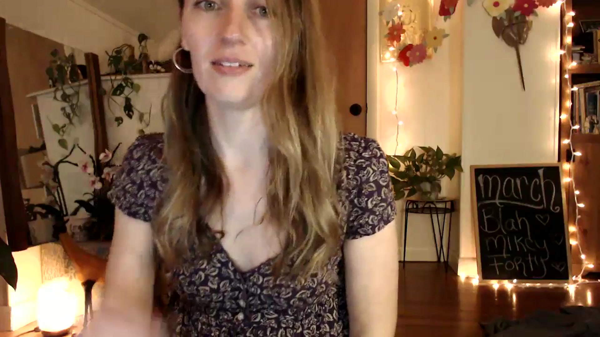 Gallery image thumbnail from WildflowerEm's myfreecams stream on, 03/29/2025, 23:41 image 8 of 20