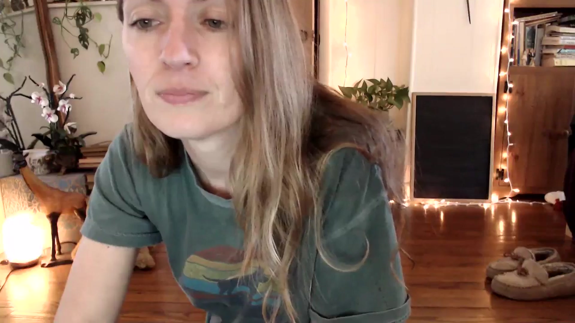 Gallery image thumbnail from WildflowerEm's myfreecams stream on, 04/10/2025, 19:18 image 13 of 20