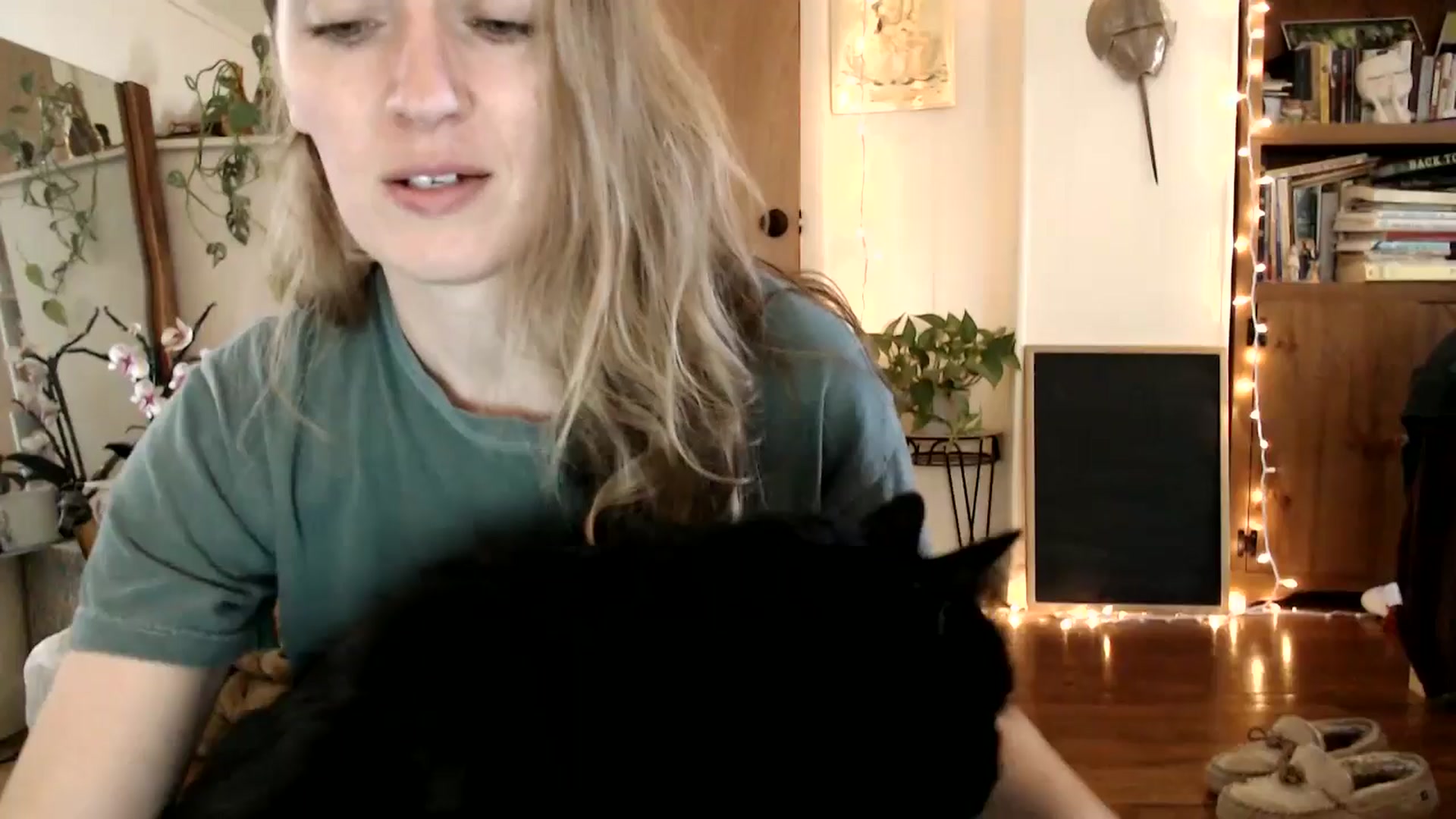 Gallery image thumbnail from WildflowerEm's myfreecams stream on, 04/10/2025, 19:18 image 1 of 20