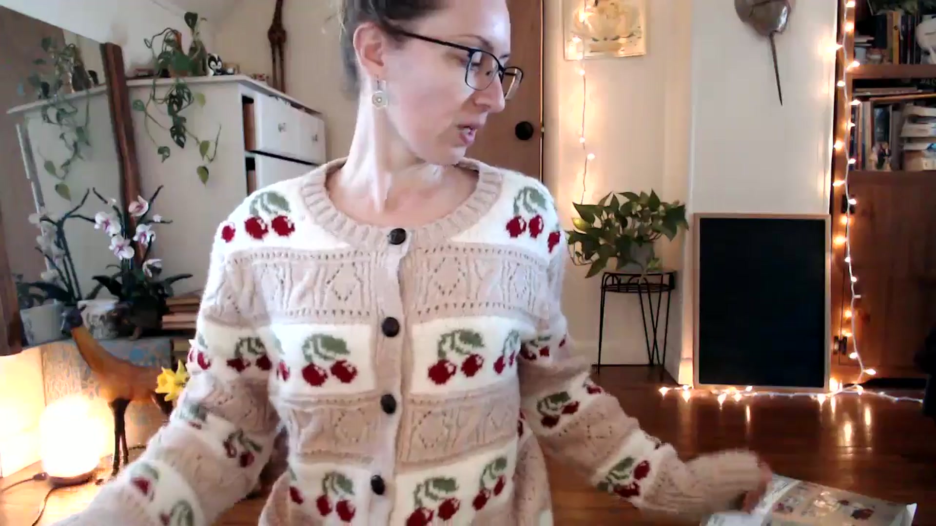 Gallery image thumbnail from WildflowerEm's myfreecams stream on, 04/15/2025, 20:13 image 9 of 20