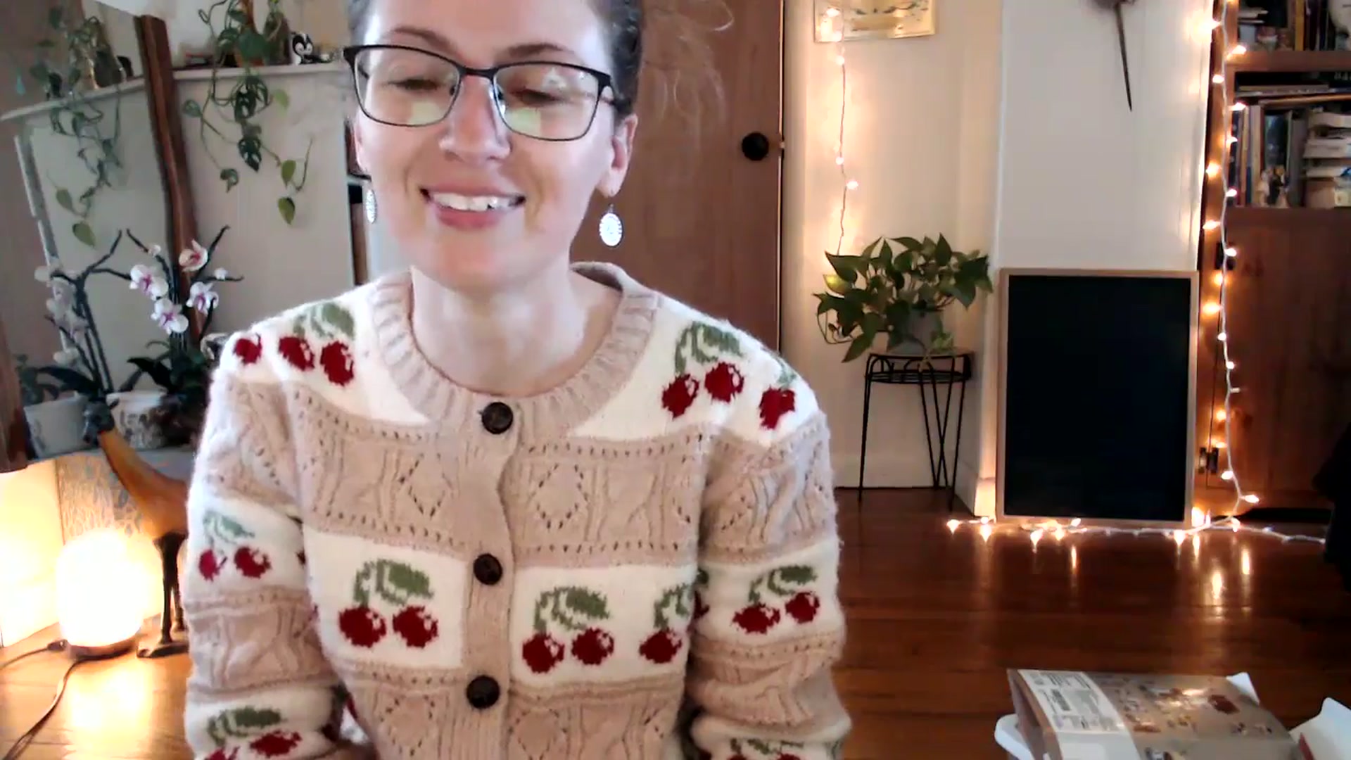 Gallery image thumbnail from WildflowerEm's myfreecams stream on, 04/15/2025, 20:13 image 3 of 20