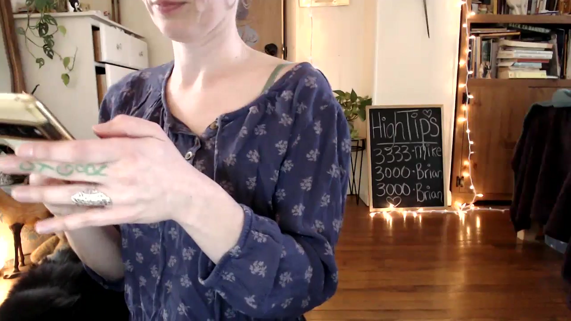Gallery image thumbnail from WildflowerEm's myfreecams stream on, 04/19/2025, 22:22 image 4 of 20