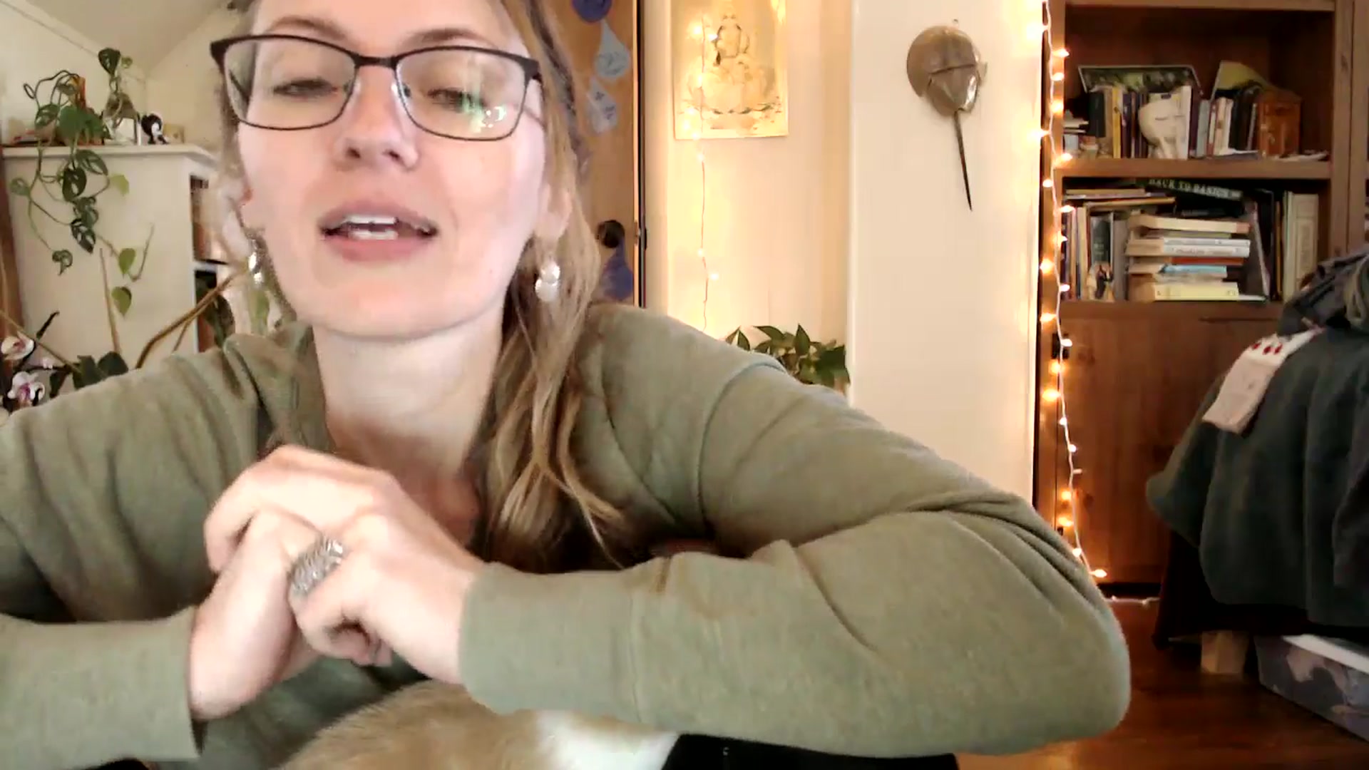 Gallery image thumbnail from WildflowerEm's myfreecams stream on, 04/22/2025, 19:19 image 4 of 20