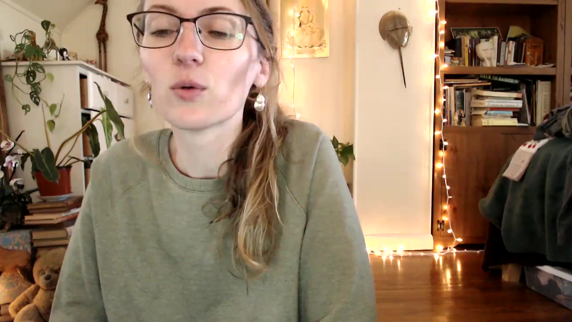 Gallery image thumbnail from WildflowerEm's myfreecams stream on, 04/22/2025, 19:19 image 6 of 20