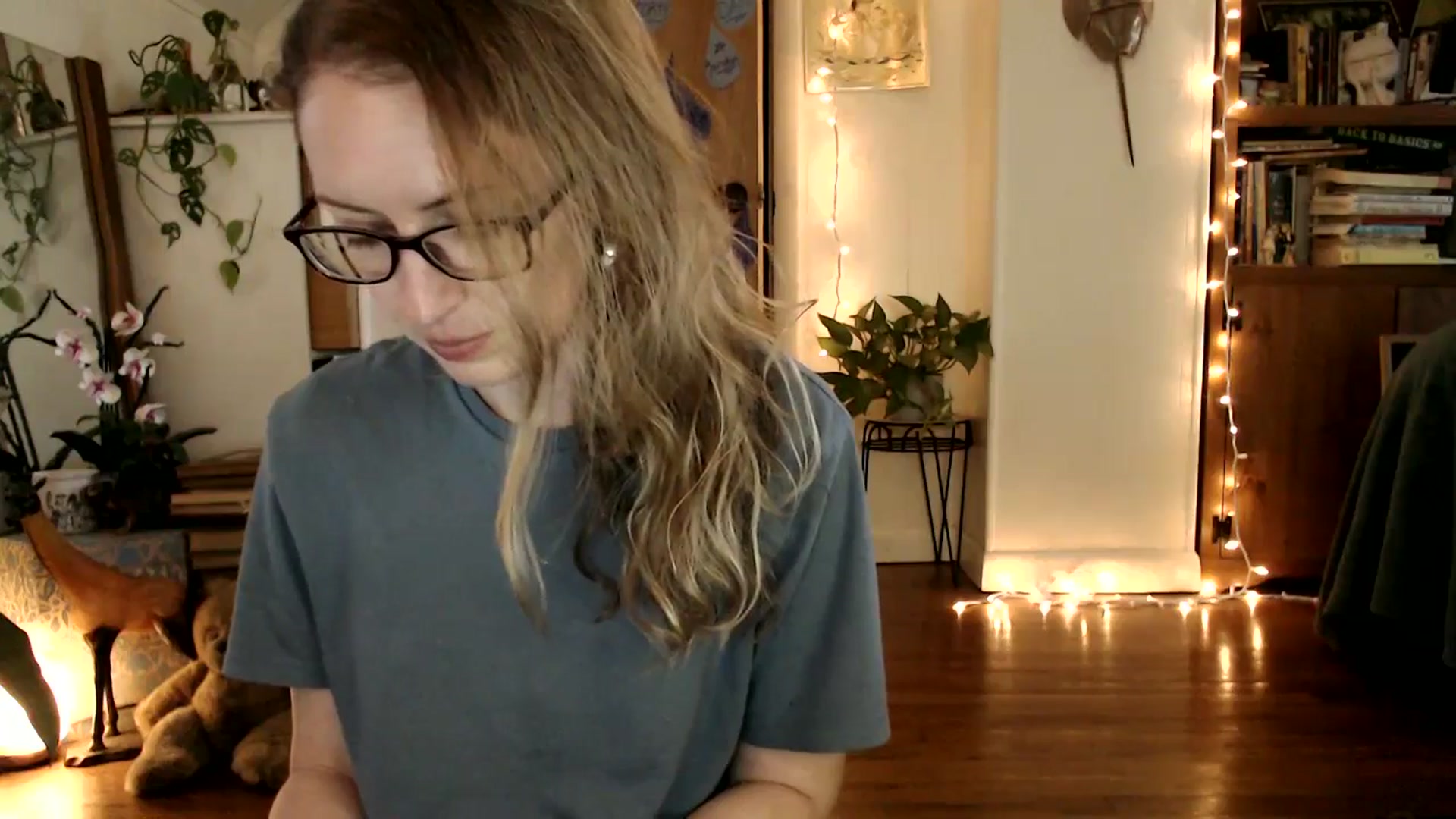 Gallery image thumbnail from WildflowerEm's myfreecams stream on, 04/27/2025, 22:49 image 9 of 20