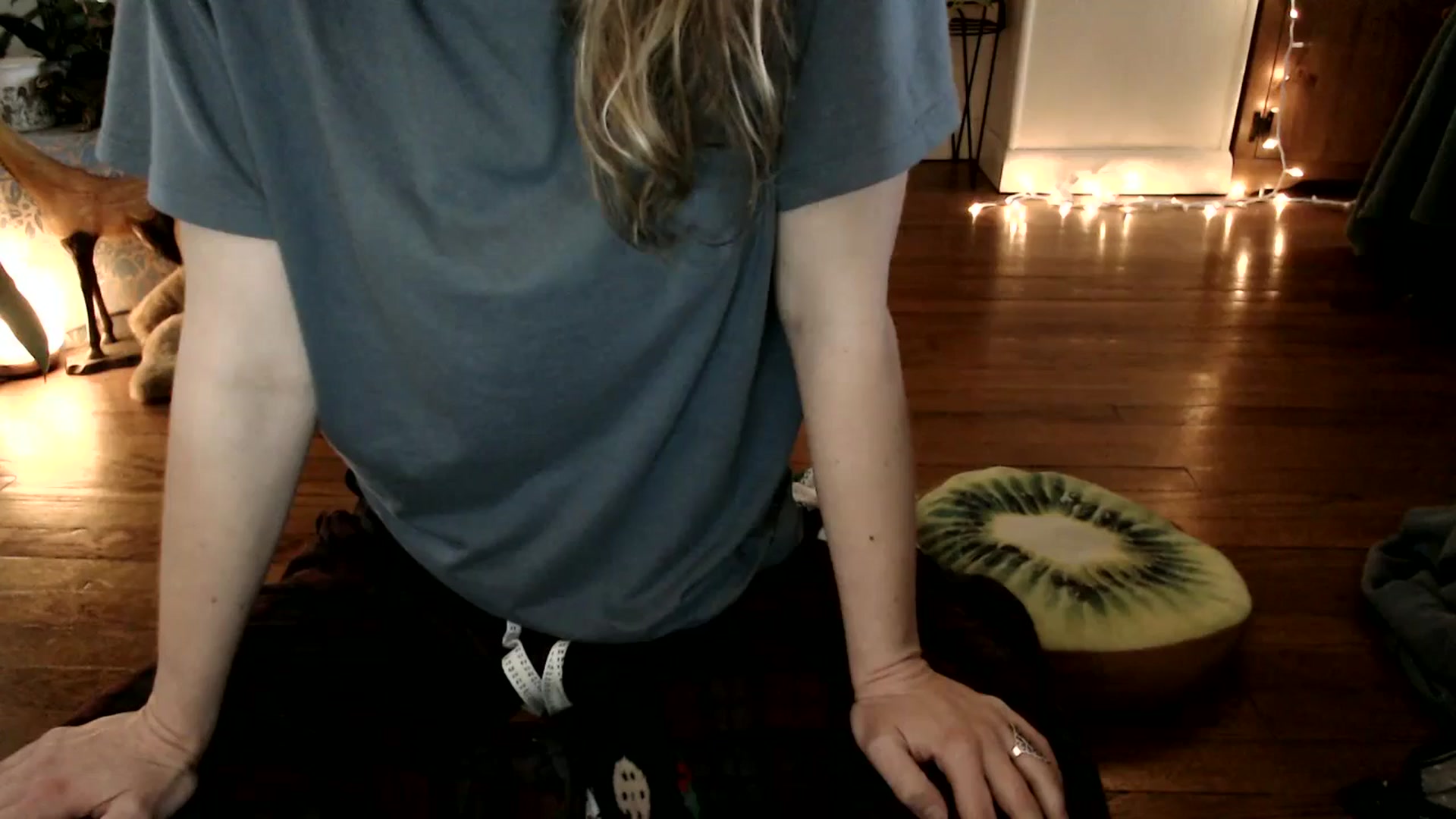 Gallery image thumbnail from WildflowerEm's myfreecams stream on, 04/27/2025, 22:49 image 1 of 20