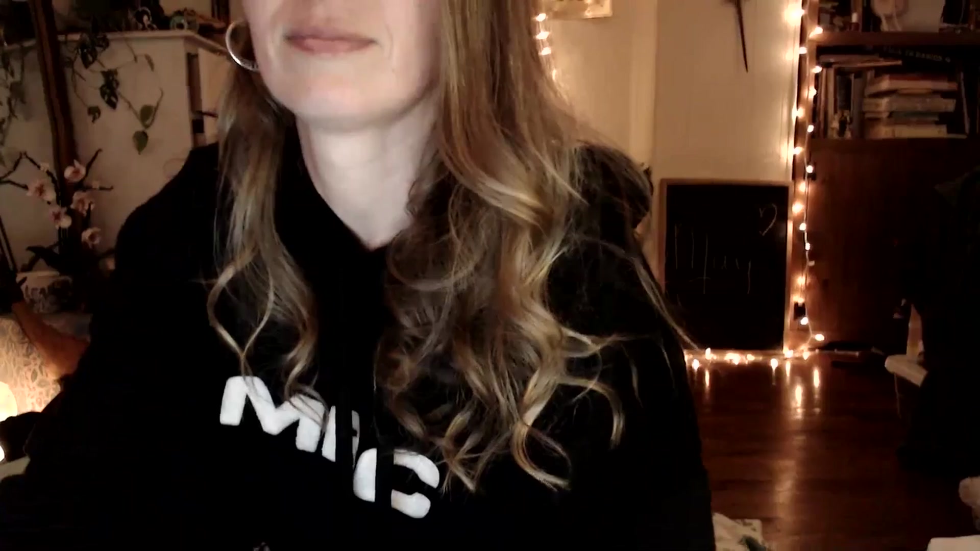 Gallery image thumbnail from WildflowerEm's myfreecams stream on, 05/26/2025, 01:47 image 5 of 20