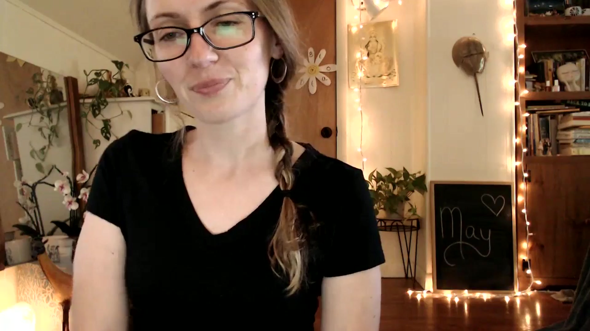 Gallery image thumbnail from WildflowerEm's myfreecams stream on, 05/31/2025, 21:54 image 6 of 20