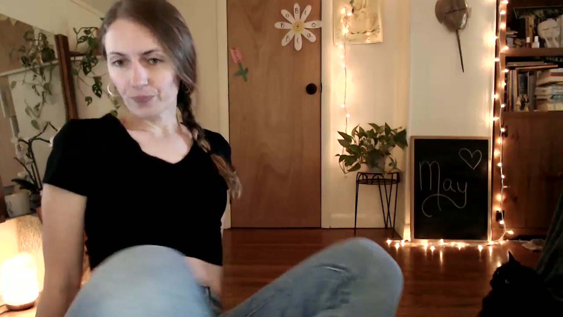 Gallery image thumbnail from WildflowerEm's myfreecams stream on, 05/31/2025, 21:54 image 4 of 20