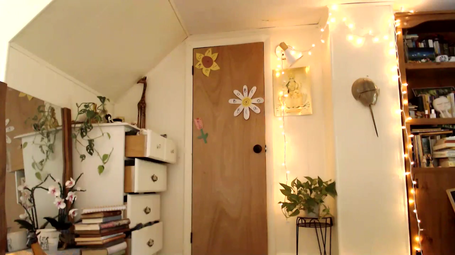 Gallery image thumbnail from WildflowerEm's myfreecams stream on, 06/03/2025, 19:19 image 15 of 20