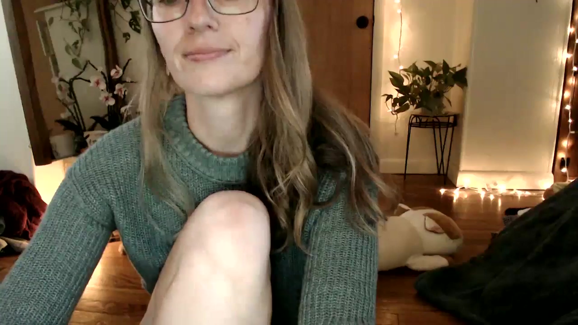 Gallery image thumbnail from WildflowerEm's myfreecams stream on, 06/08/2025, 23:45 image 9 of 20