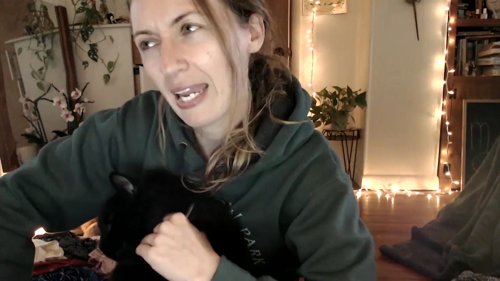 Gallery image thumbnail from WildflowerEm's myfreecams stream on, 06/10/2025, 19:25 image 3 of 20