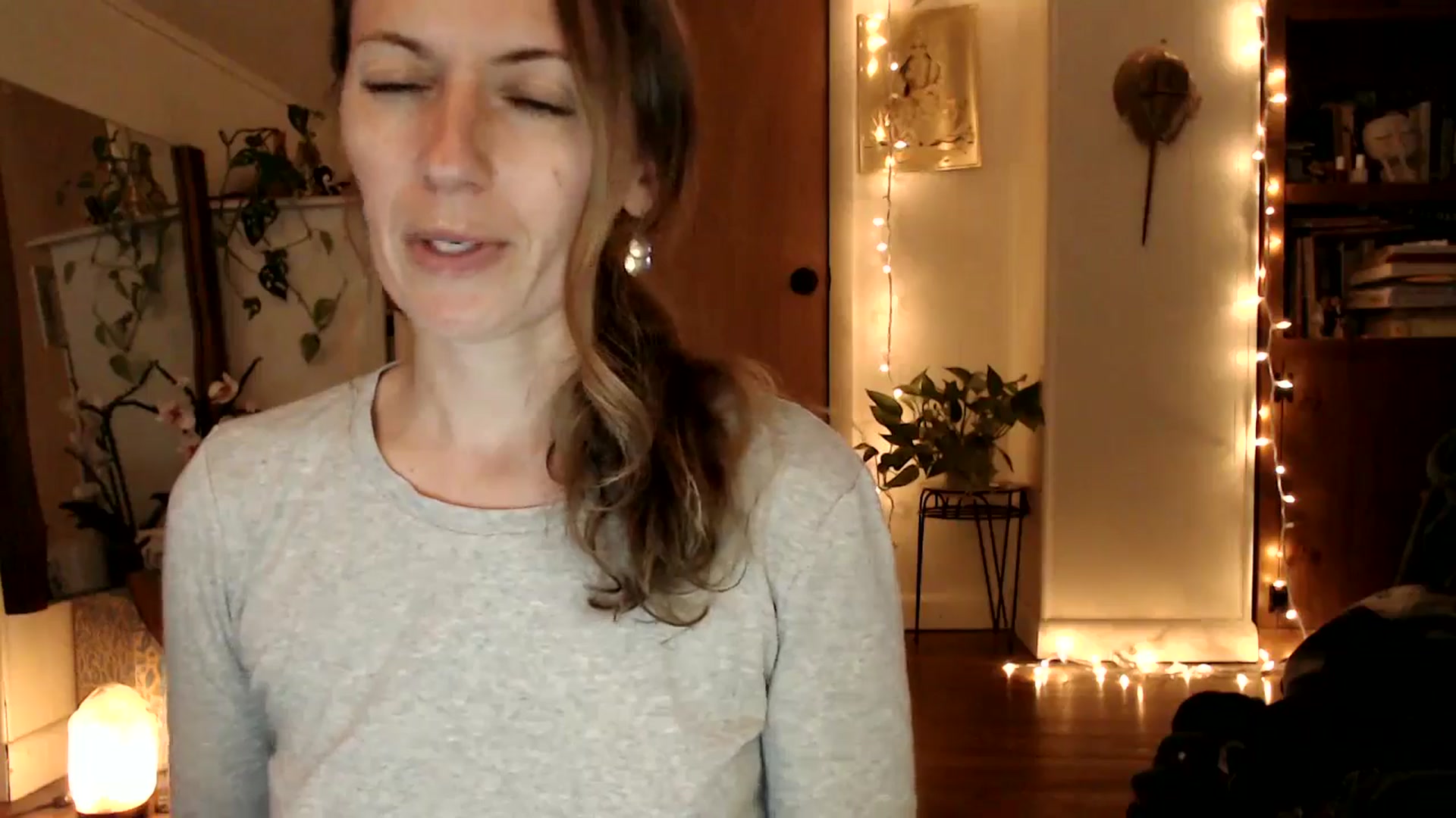 Gallery image thumbnail from WildflowerEm's myfreecams stream on, 06/15/2025, 23:56 image 11 of 20