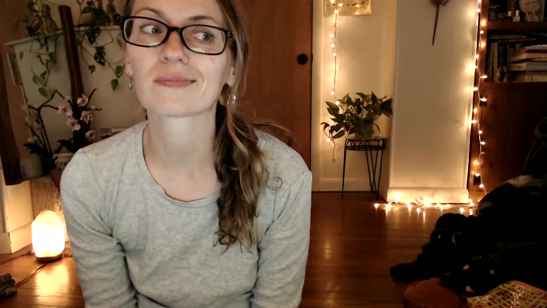 Gallery image thumbnail from WildflowerEm's myfreecams stream on, 06/15/2025, 23:56 image 2 of 20