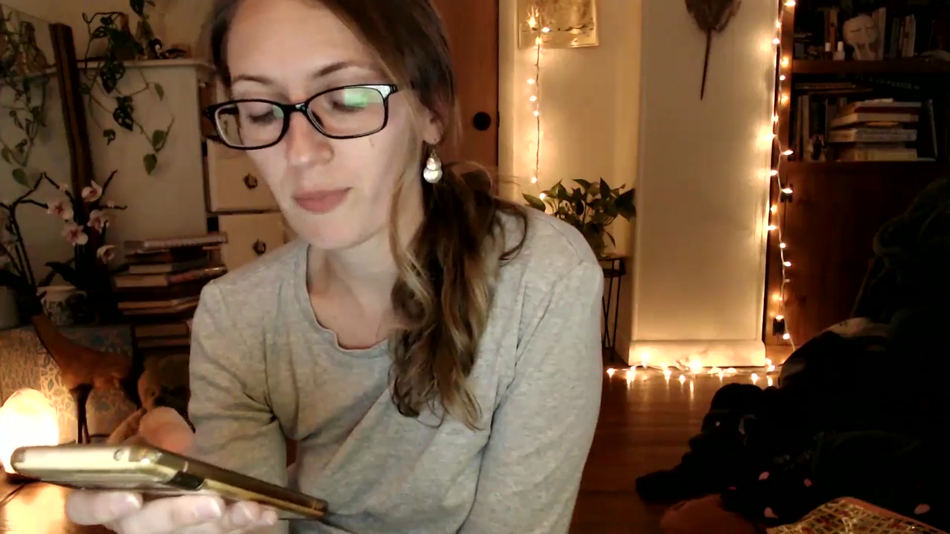 Gallery image thumbnail from WildflowerEm's myfreecams stream on, 06/15/2025, 23:56 image 5 of 20