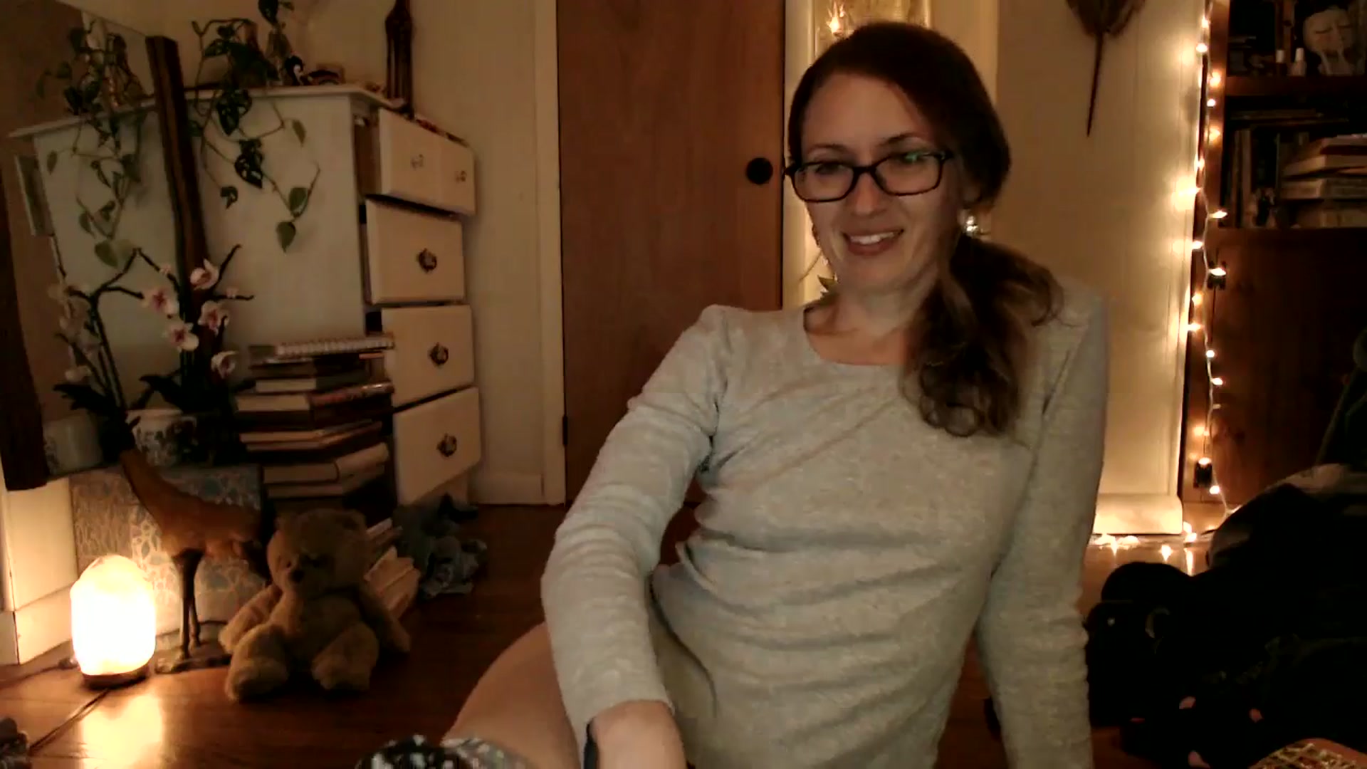 Gallery image thumbnail from WildflowerEm's myfreecams stream on, 06/15/2025, 23:56 image 17 of 20