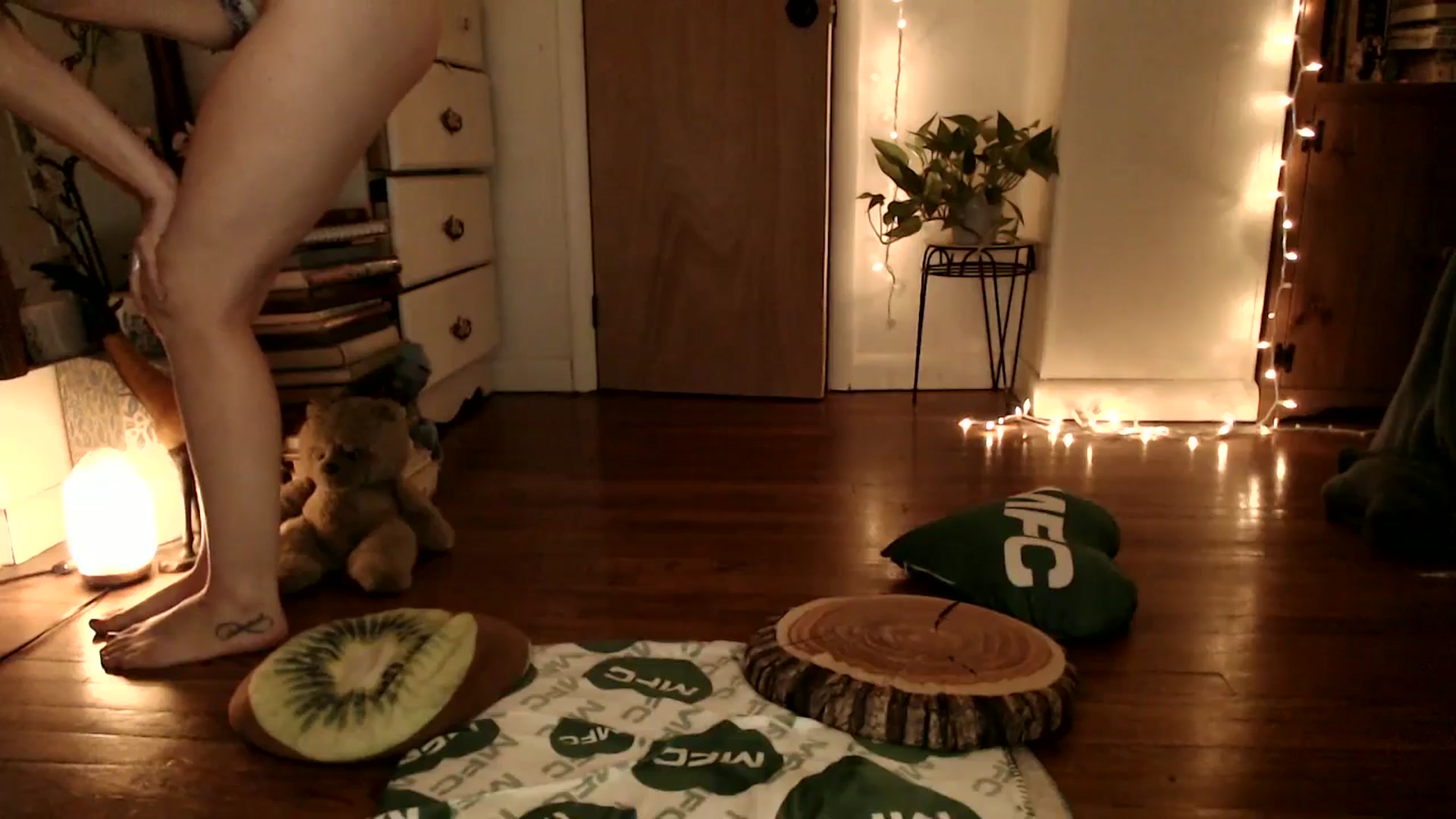 Gallery image thumbnail from WildflowerEm's myfreecams stream on, 06/27/2025, 24:06 image 18 of 20