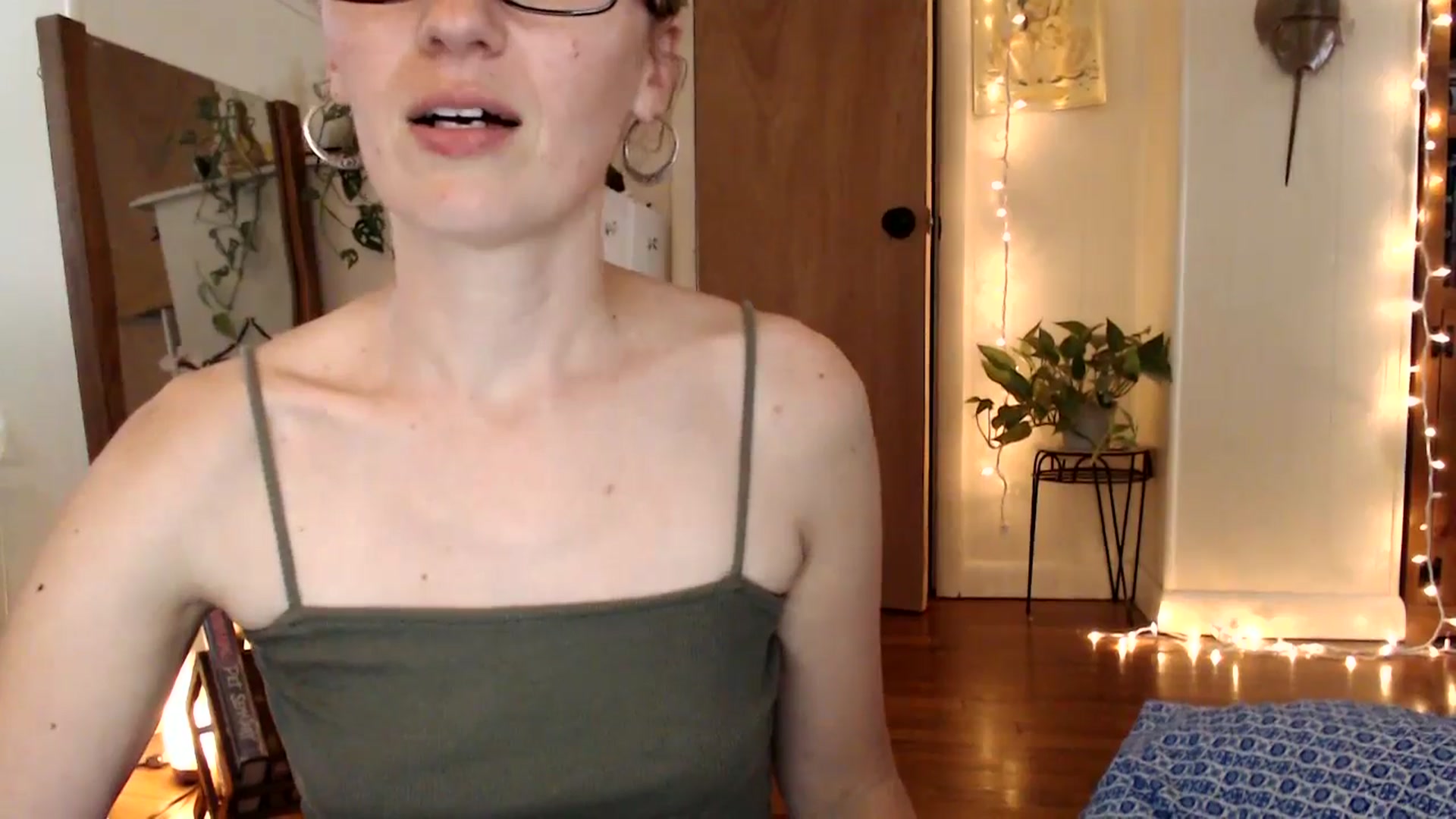 Gallery image thumbnail from WildflowerEm's myfreecams stream on, 06/30/2025, 18:35 image 7 of 20