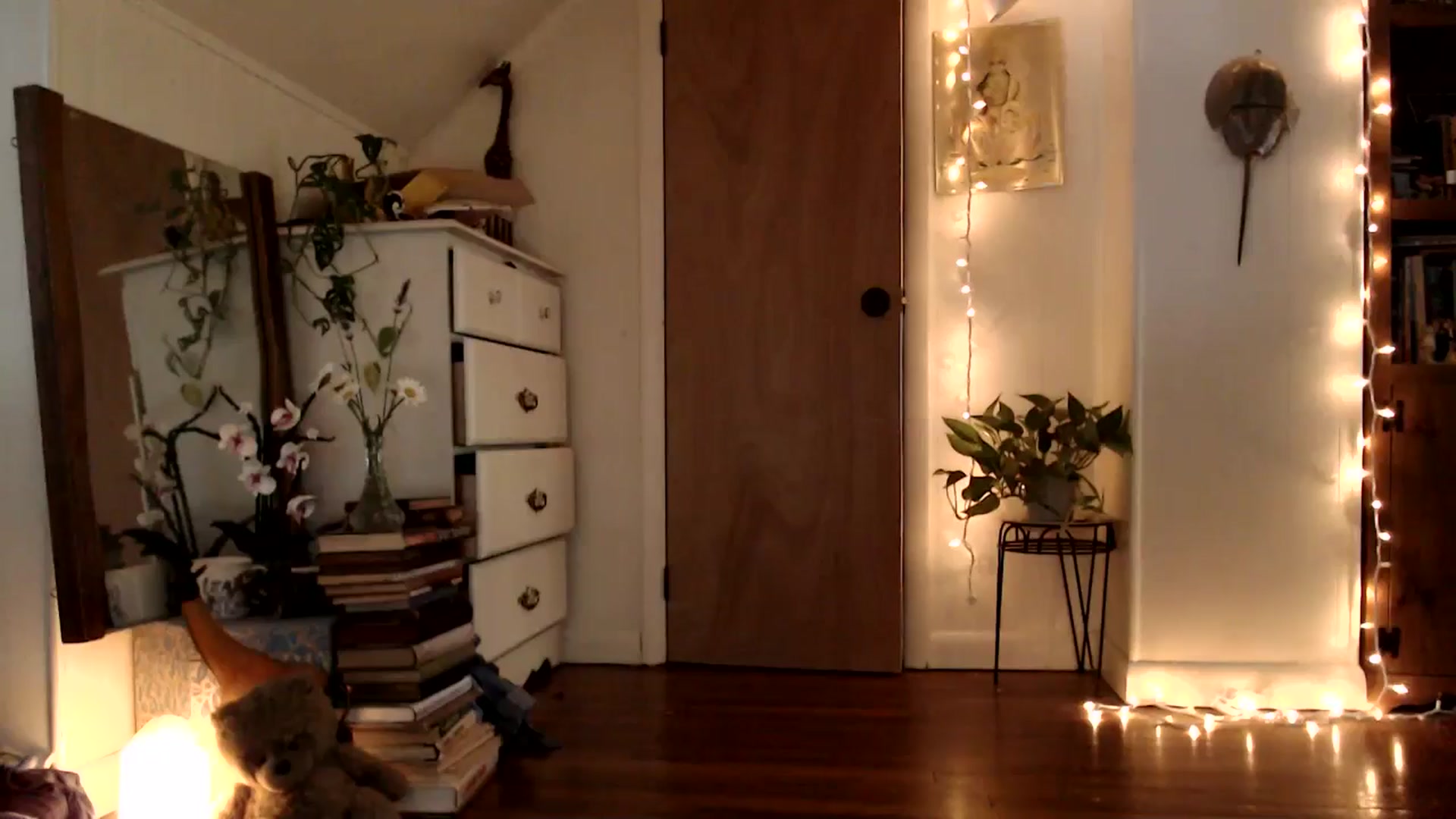 Gallery image thumbnail from WildflowerEm's myfreecams stream on, 07/06/2025, 23:15 image 16 of 20