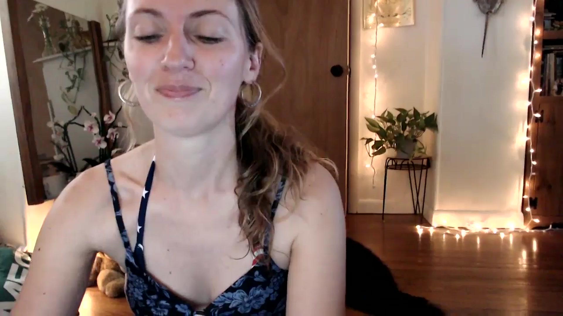 Gallery image thumbnail from WildflowerEm's myfreecams stream on, 07/06/2025, 23:15 image 4 of 20