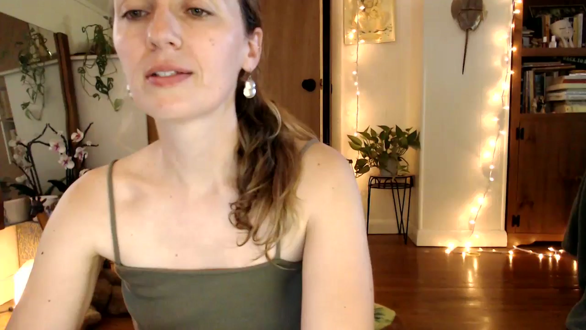 Gallery image thumbnail from WildflowerEm's myfreecams stream on, 07/12/2025, 23:13 image 1 of 20