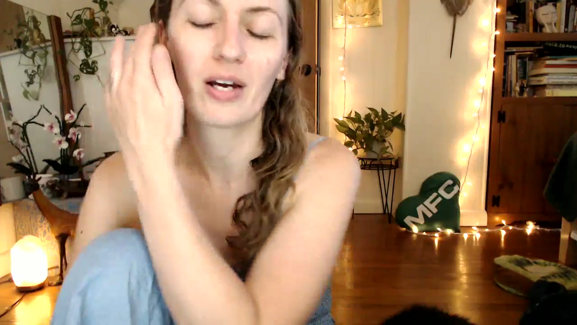 Gallery image thumbnail from WildflowerEm's myfreecams stream on, 08/08/2025, 18:04 image 6 of 20