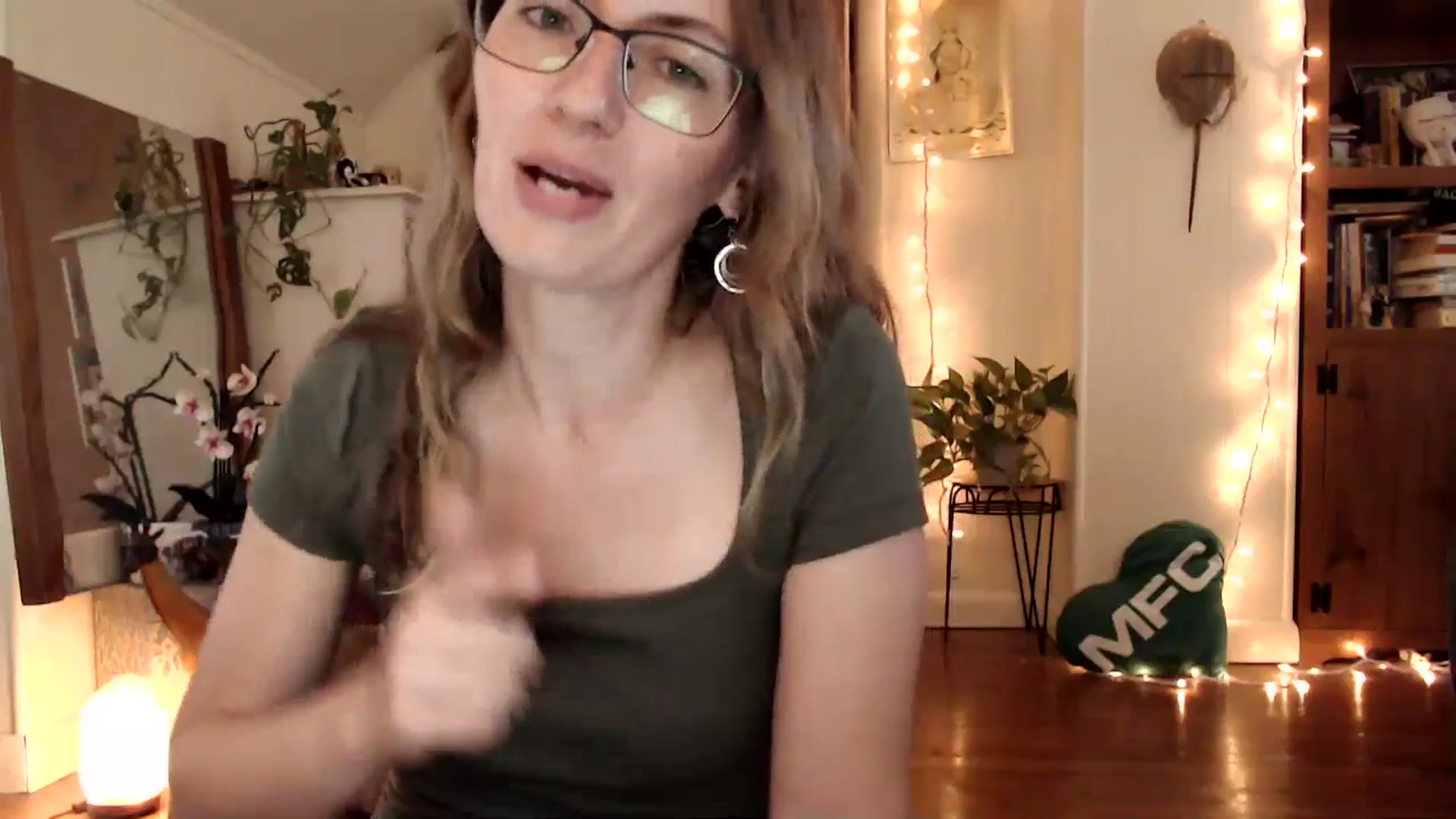Gallery image thumbnail from WildflowerEm's myfreecams stream on, 08/29/2025, 19:14 image 8 of 20