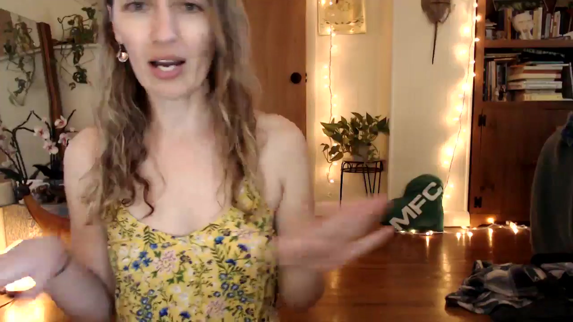Gallery image thumbnail from WildflowerEm's myfreecams stream on, 08/31/2025, 22:30 image 3 of 20