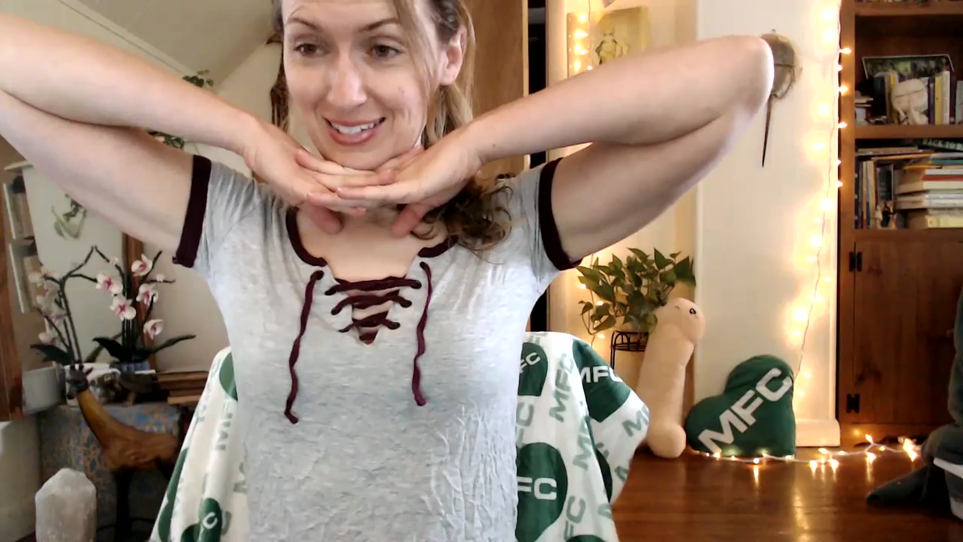 Gallery image thumbnail from WildflowerEm's myfreecams stream on, 09/10/2025, 19:11 image 2 of 20
