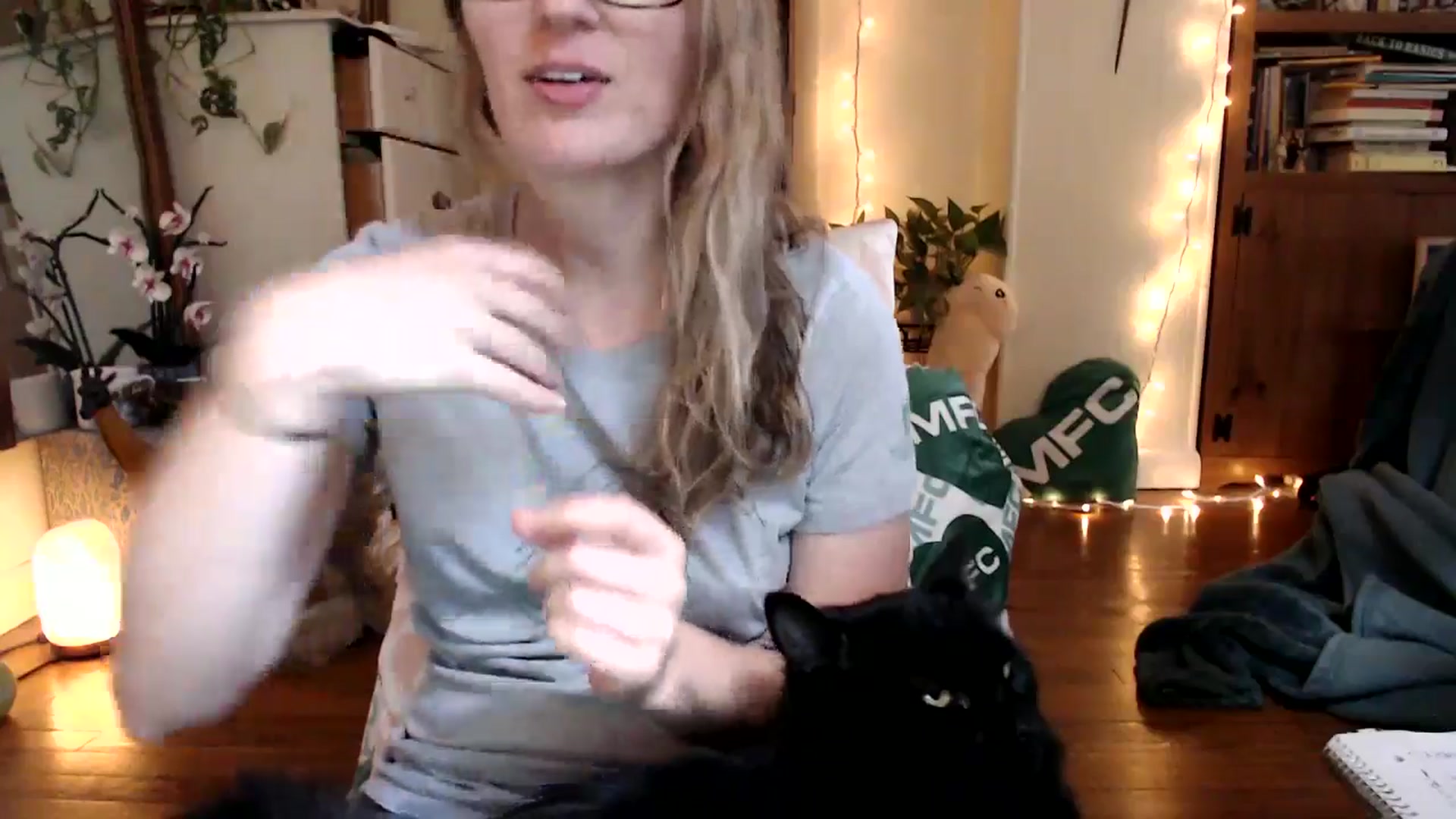 Gallery image thumbnail from WildflowerEm's myfreecams stream on, 09/12/2025, 19:18 image 3 of 20