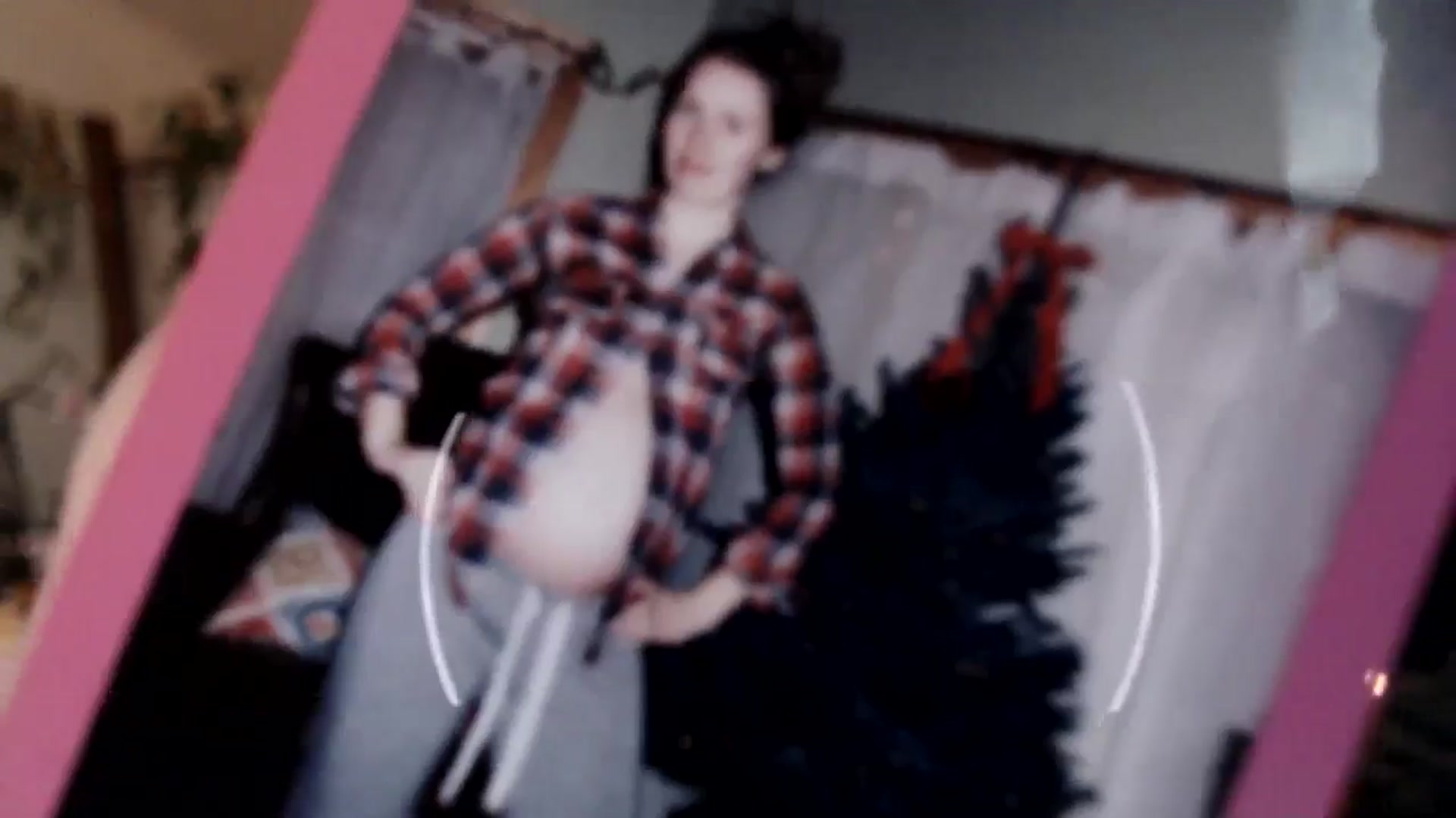 Gallery image thumbnail from WildflowerEm's myfreecams stream on, 09/14/2025, 21:57 image 9 of 20
