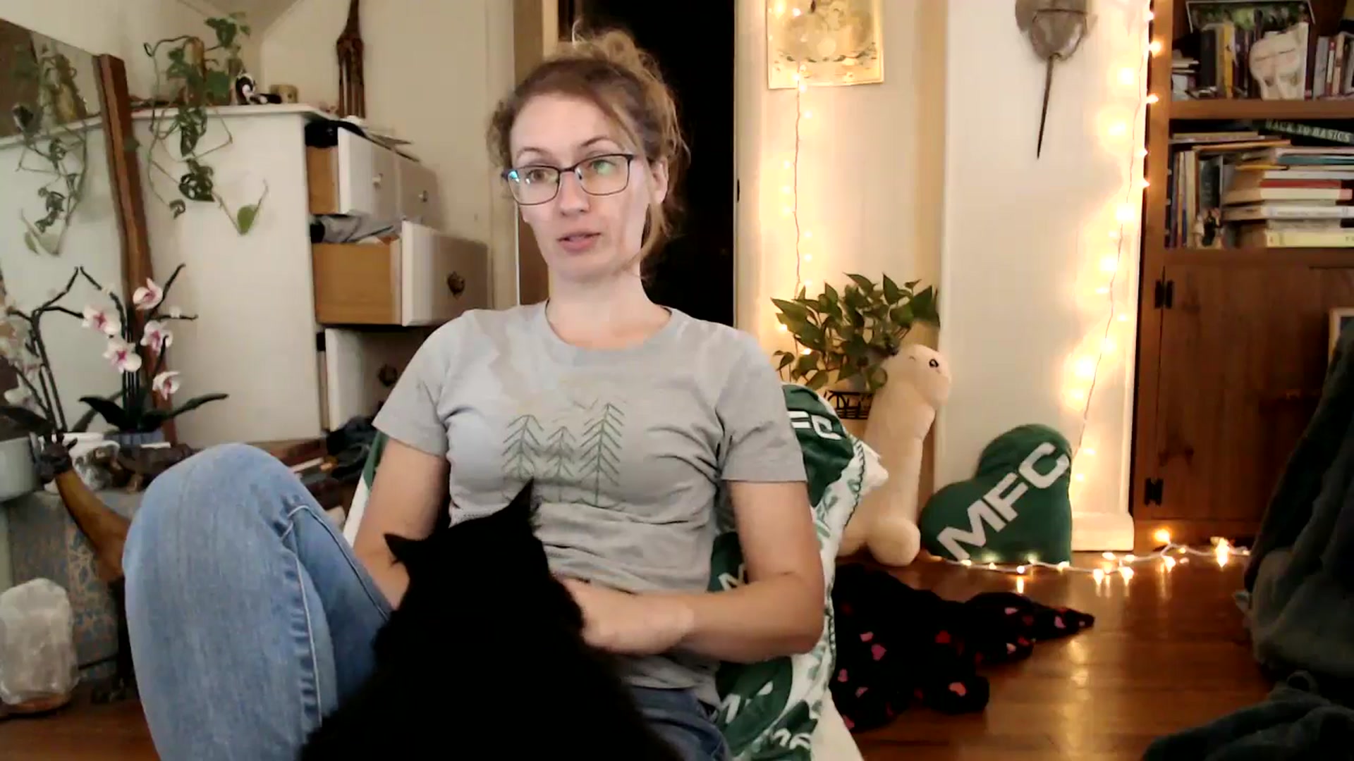 Gallery image thumbnail from WildflowerEm's myfreecams stream on, 09/16/2025, 17:12 image 5 of 20