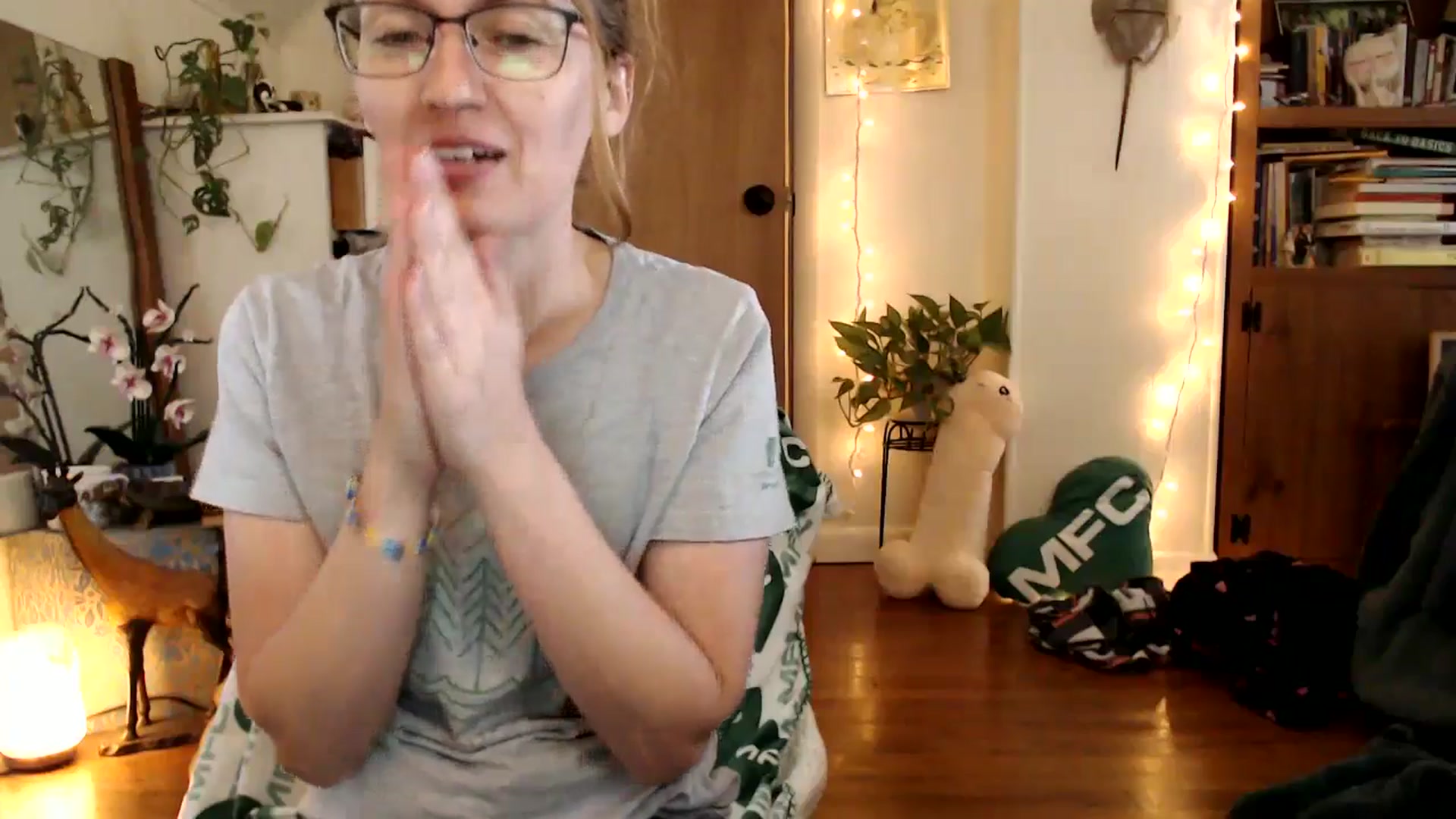 Gallery image thumbnail from WildflowerEm's myfreecams stream on, 09/16/2025, 17:12 image 8 of 20