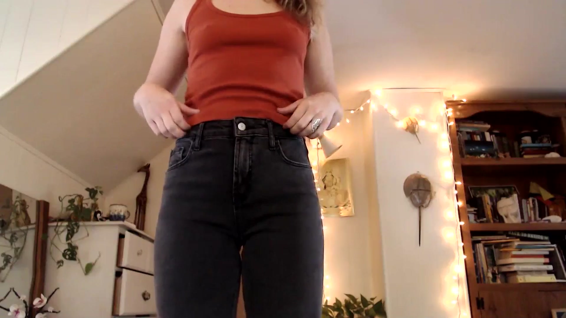 Gallery image thumbnail from WildflowerEm's myfreecams stream on, 09/17/2025, 19:09 image 8 of 20