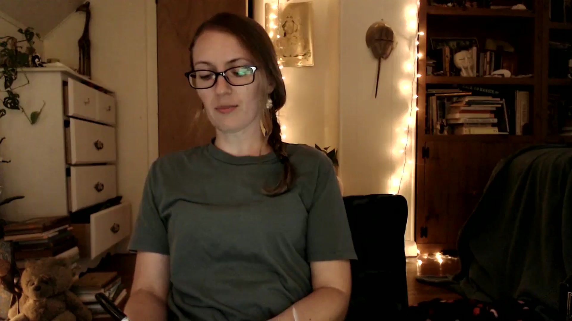 Gallery image thumbnail from WildflowerEm's myfreecams stream on, 09/21/2025, 23:40 image 6 of 20