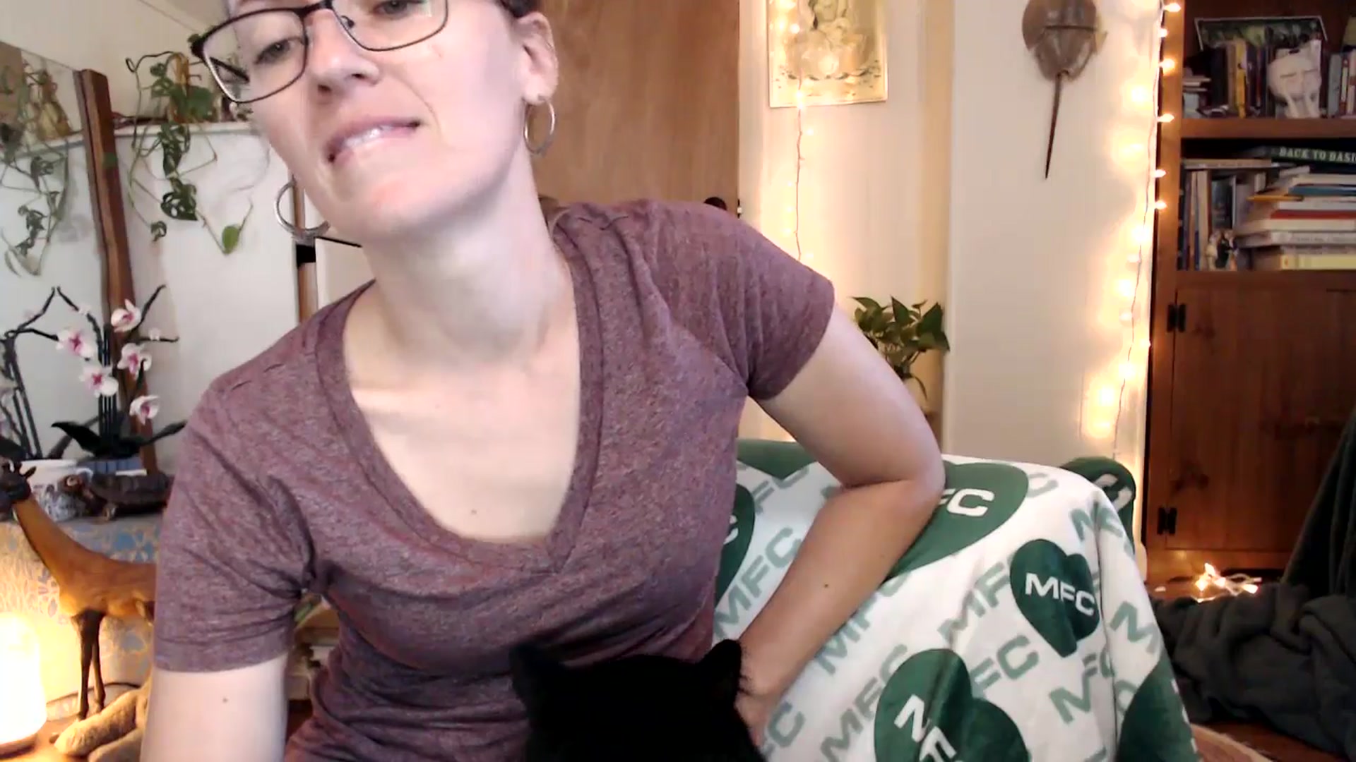 Gallery image thumbnail from WildflowerEm's myfreecams stream on, 09/29/2025, 18:19 image 11 of 20